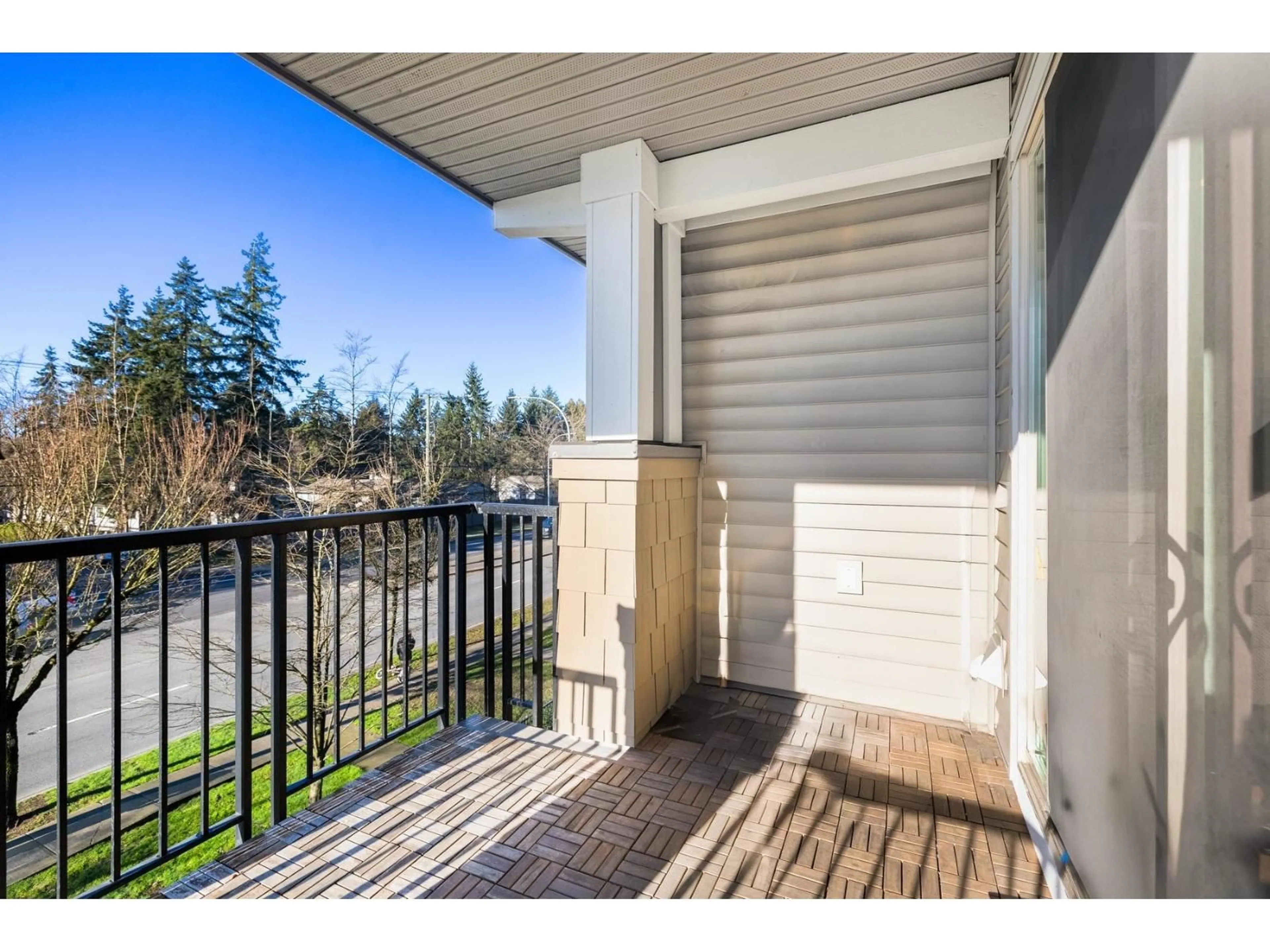 Unknown for 318 - 6628 120 STREET, Surrey British Columbia V3W1T7