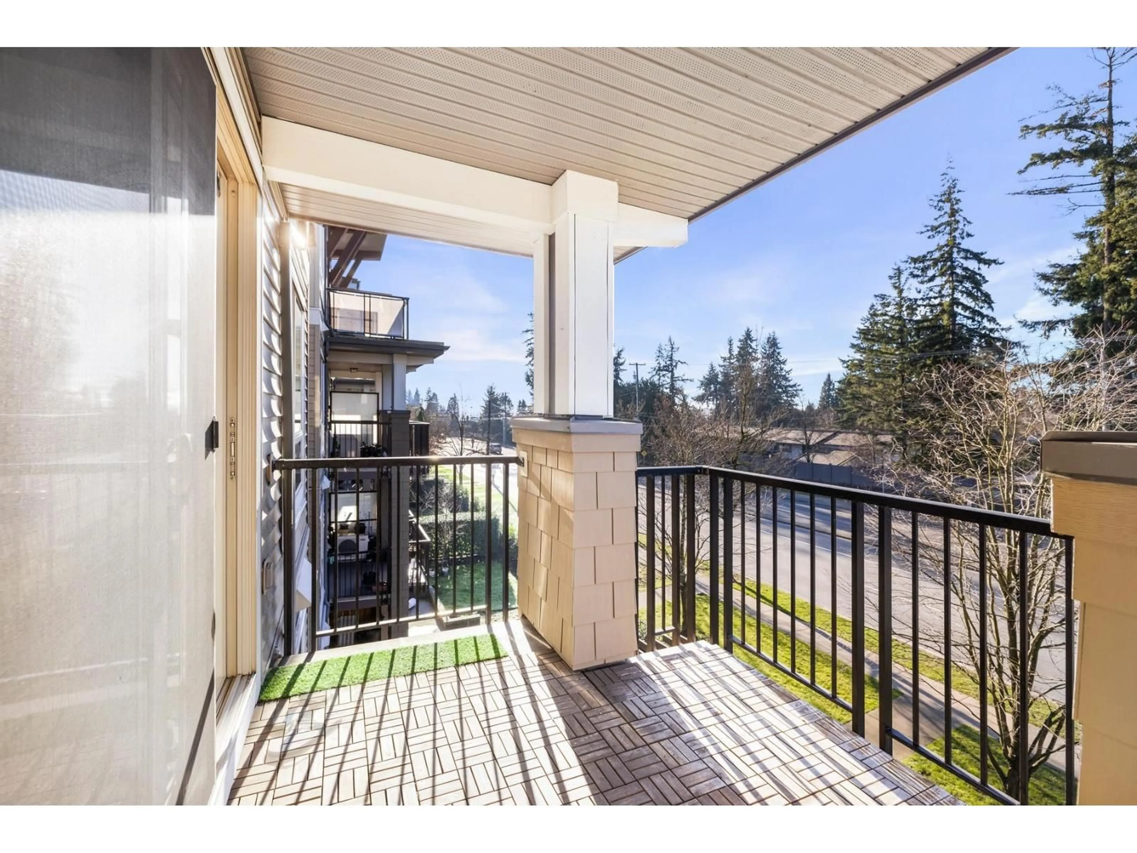 Unknown for 318 - 6628 120 STREET, Surrey British Columbia V3W1T7