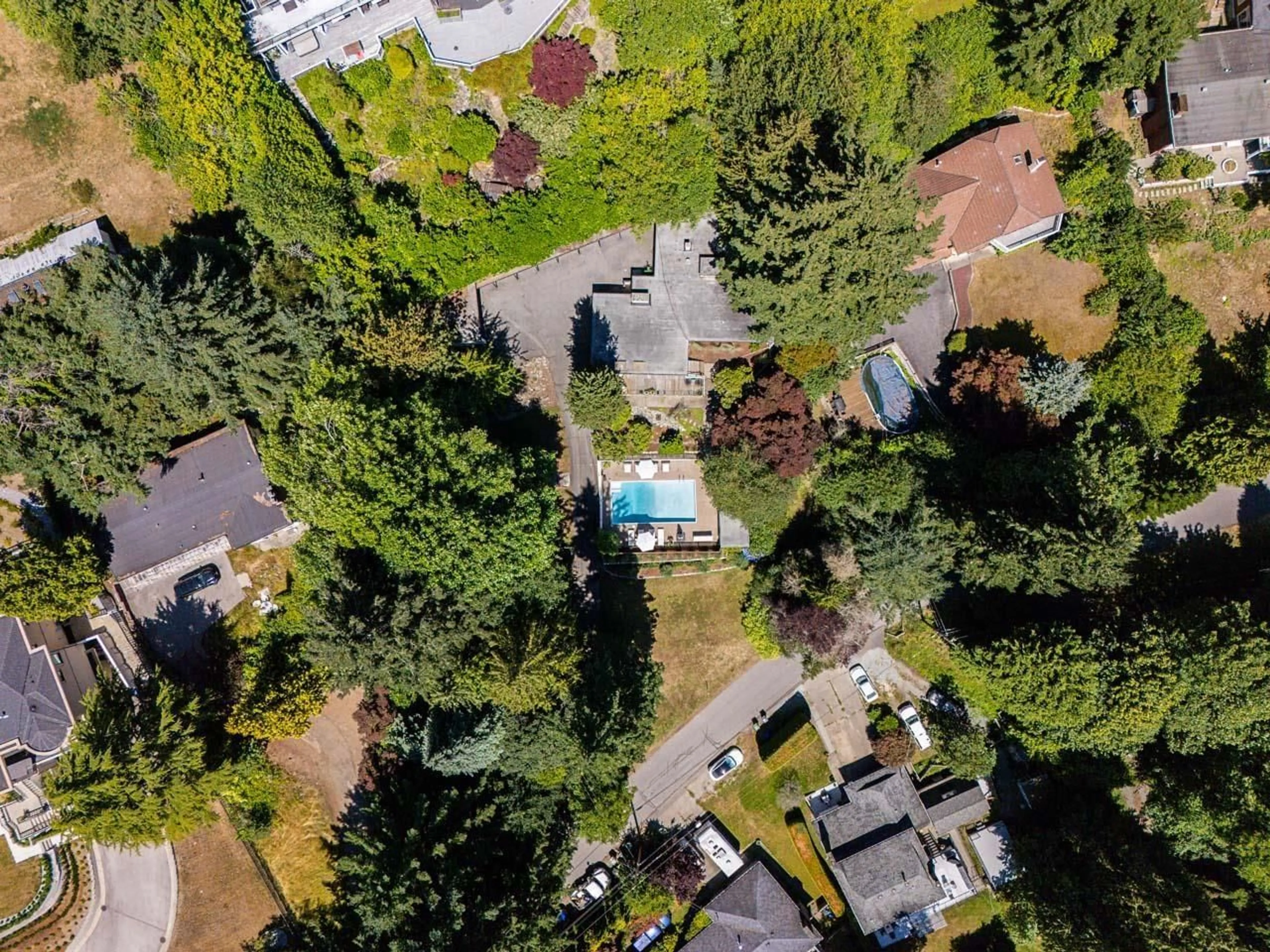 A pic from outside/outdoor area/front of a property/back of a property/a pic from drone, unknown for 13259 COULTHARD ROAD, Surrey British Columbia V3X3E5