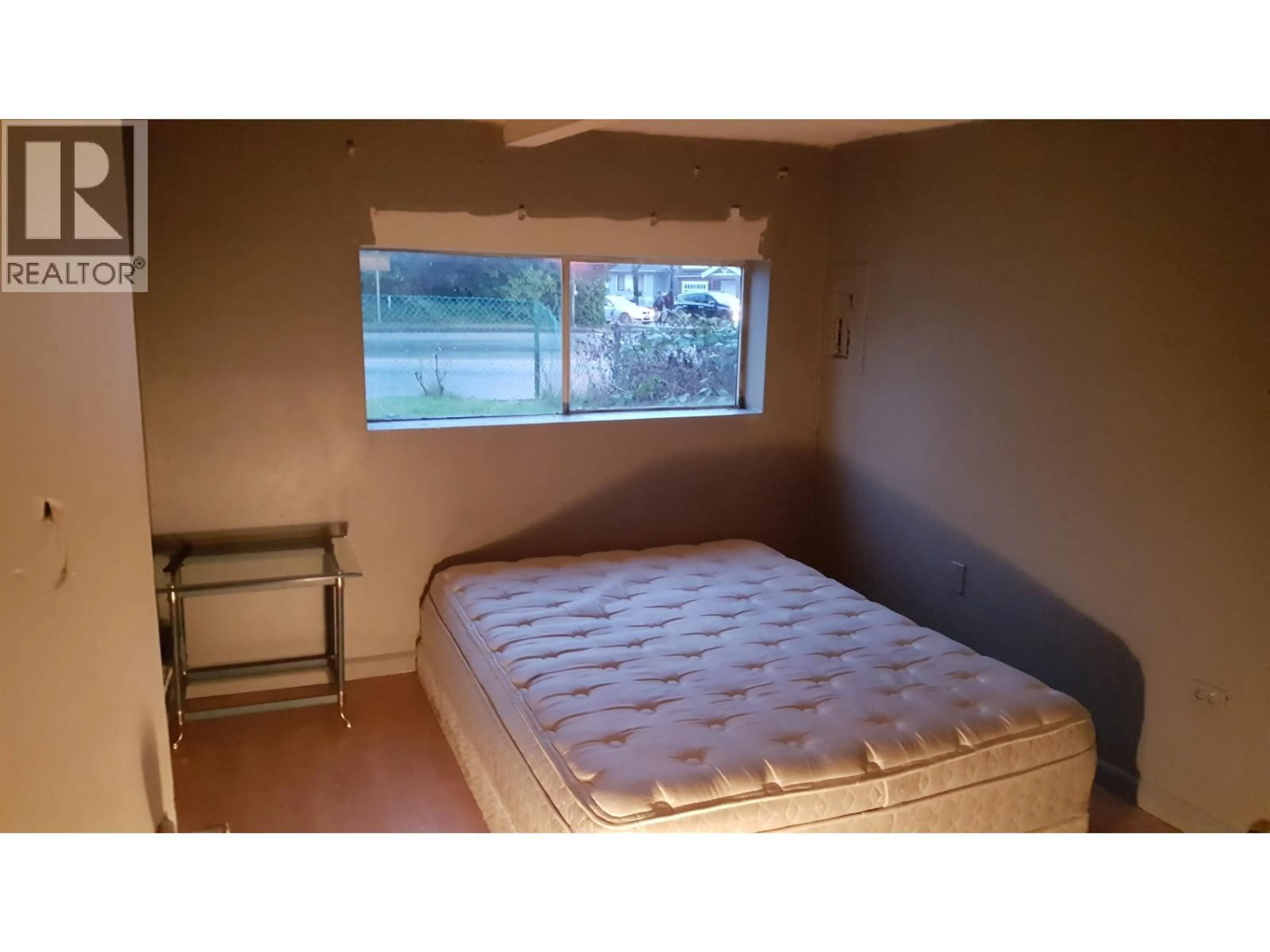 A pic of a room for 4542 JOYCE STREET, Vancouver British Columbia V5R4E6