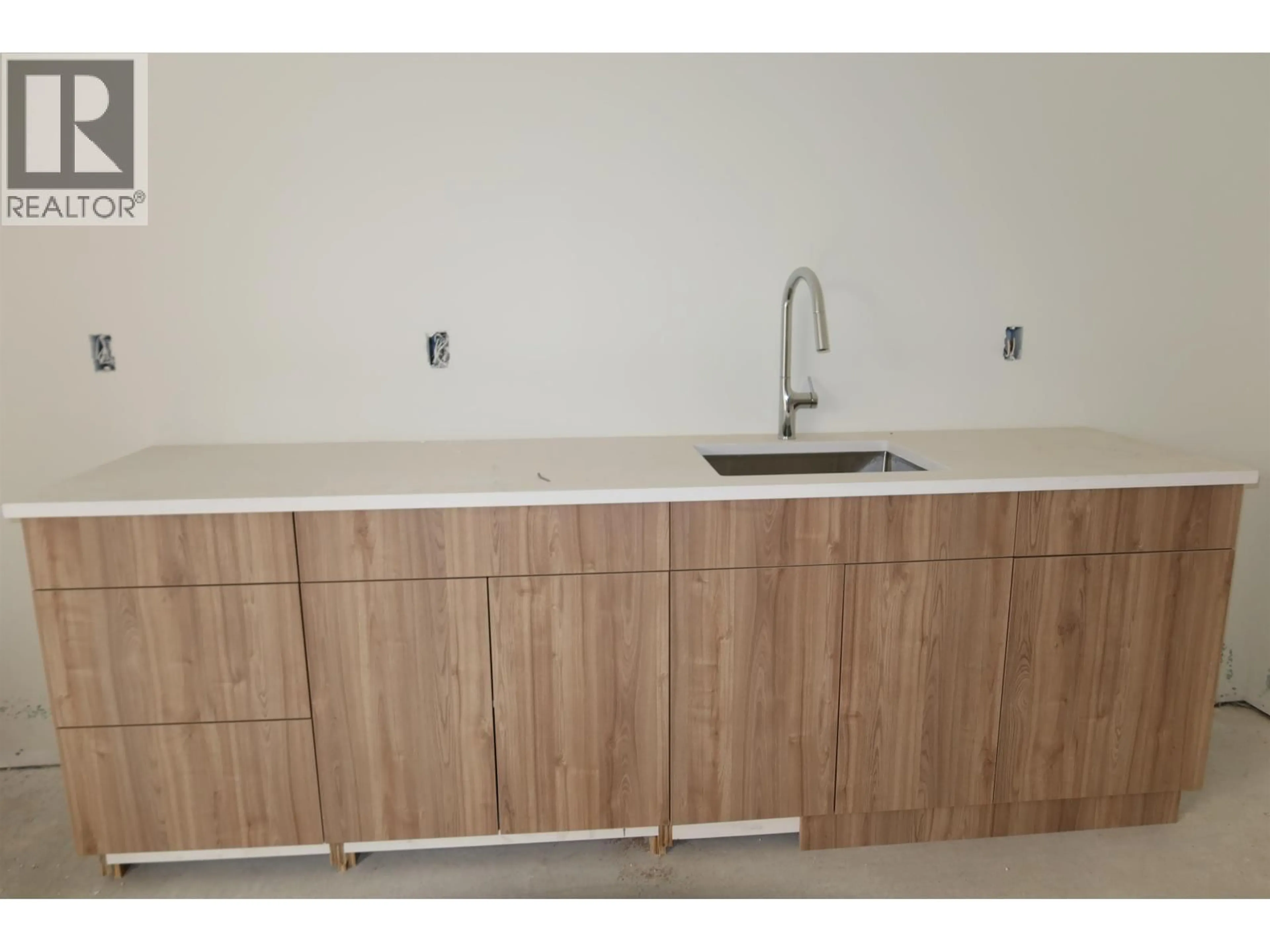 Standard kitchen, unknown for 972 PARK DRIVE, Vancouver British Columbia V6P2J4