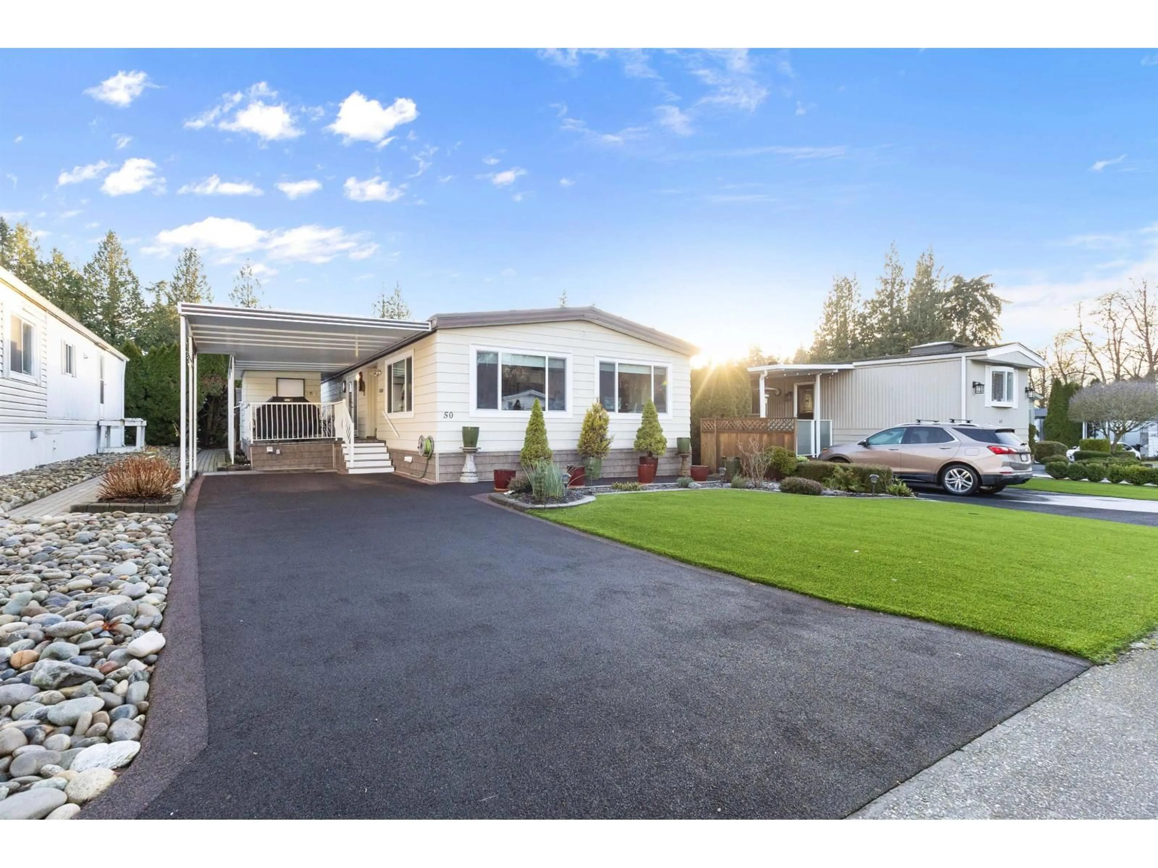 Home with vinyl exterior material, street for 50 - 2315 198 STREET, Langley British Columbia V2Z1Z1