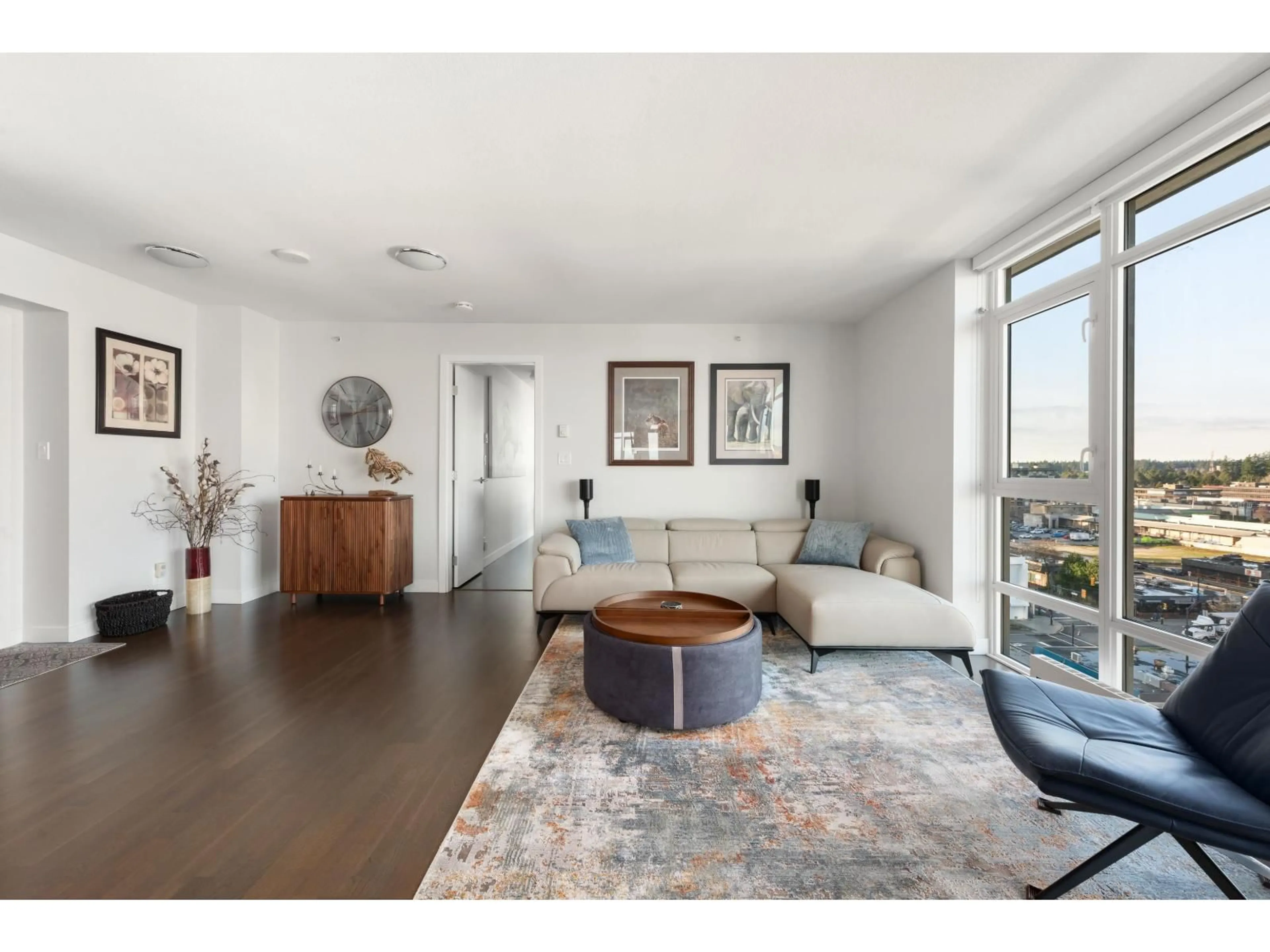 Living room with furniture, unknown for 1202 - 1455 GEORGE STREET, White Rock British Columbia V4B0A9