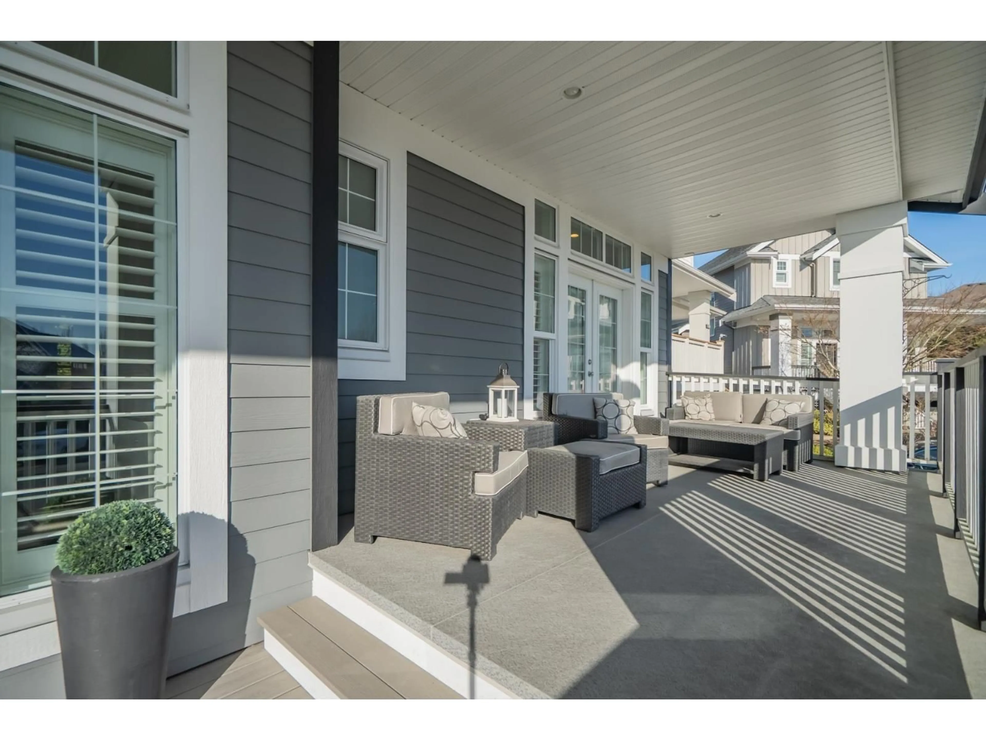 Patio, unknown for 7757 169A STREET, Surrey British Columbia V4N6L2