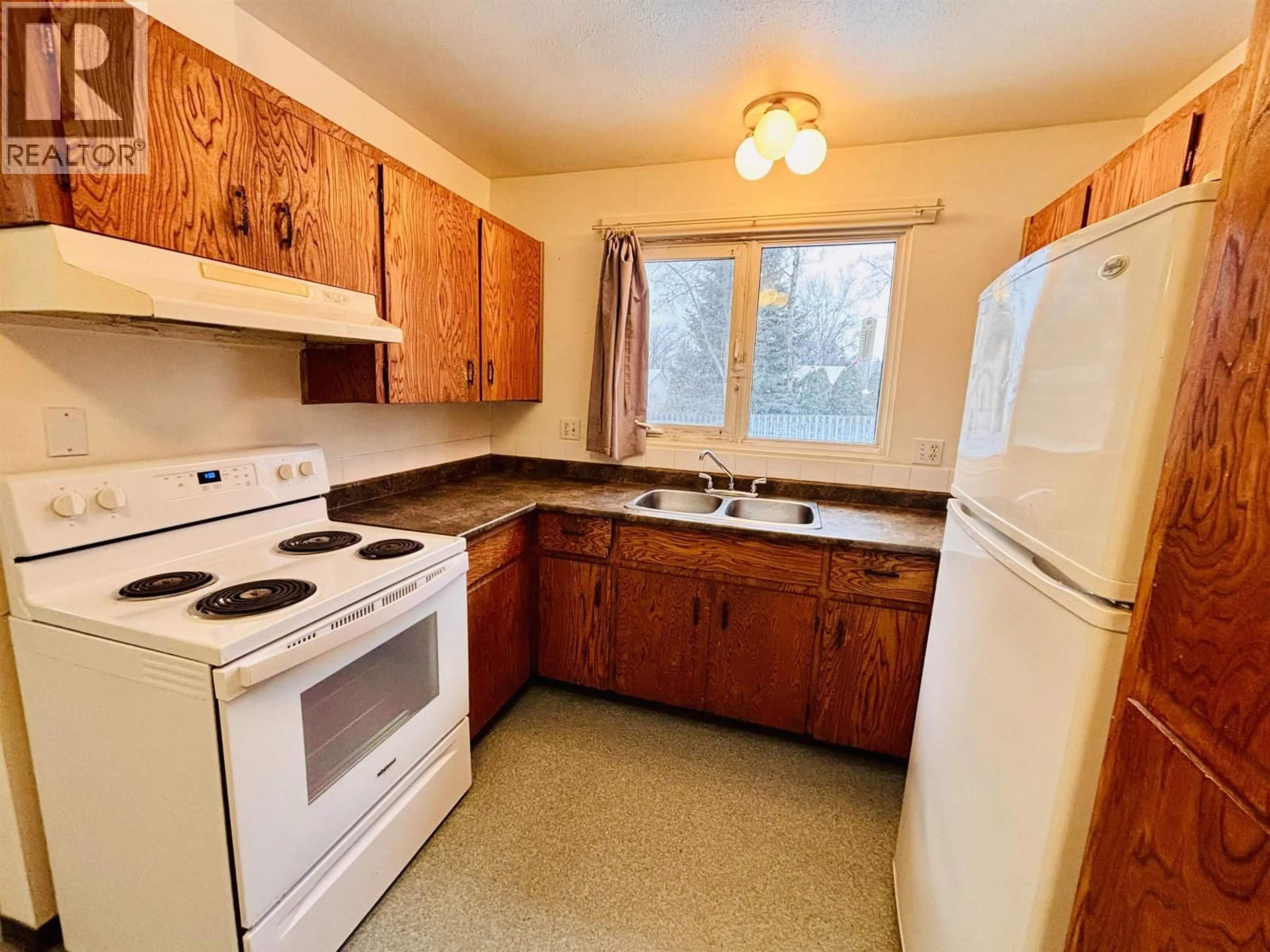 Standard kitchen, unknown for 2893 ATHLONE AVENUE, Prince George British Columbia V2N1G1