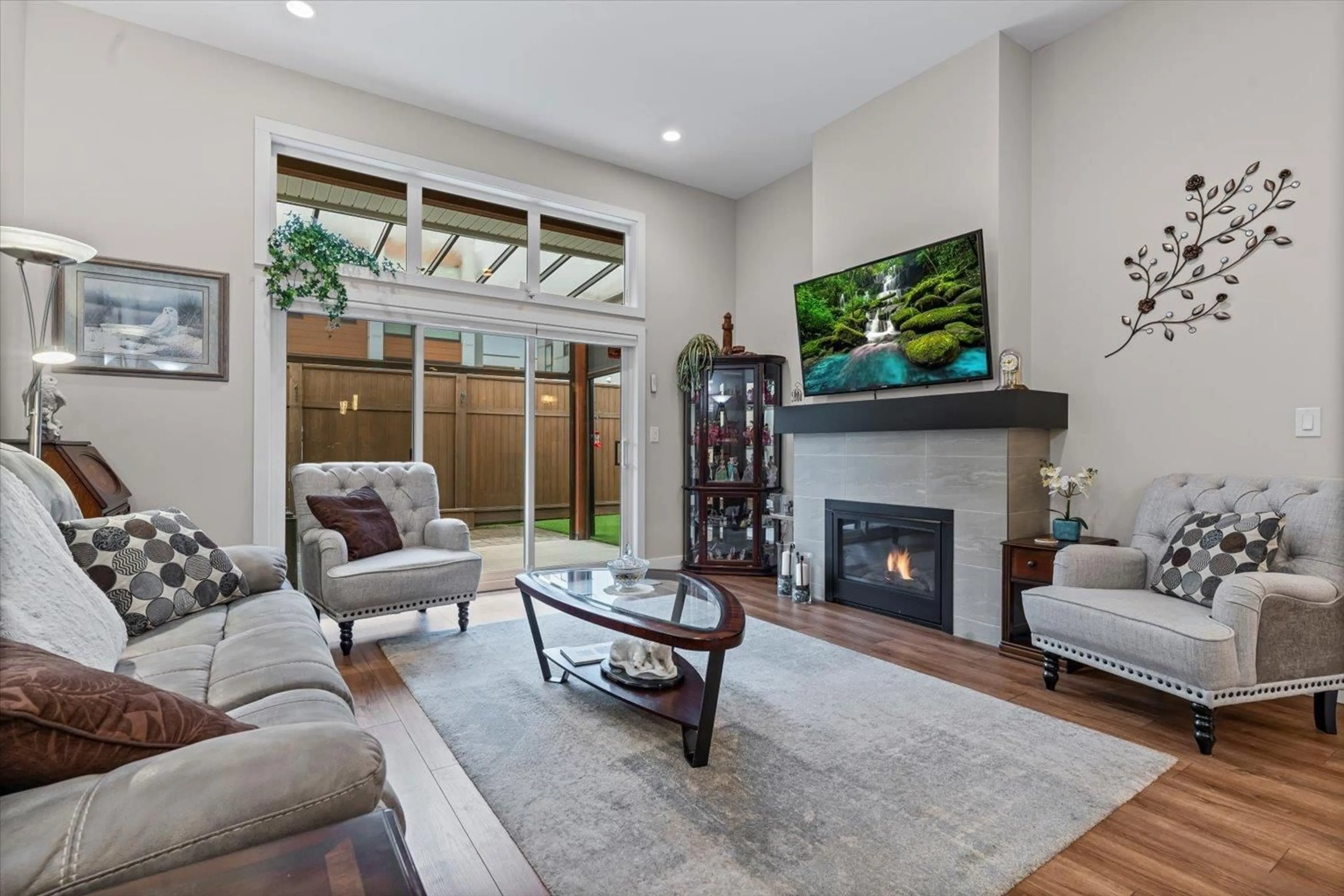 Living room with furniture, unknown for 85 - 46110 THOMAS ROAD, Chilliwack British Columbia V2R2R4