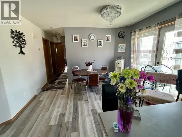 5219 49 STREET, Fort Nelson 2