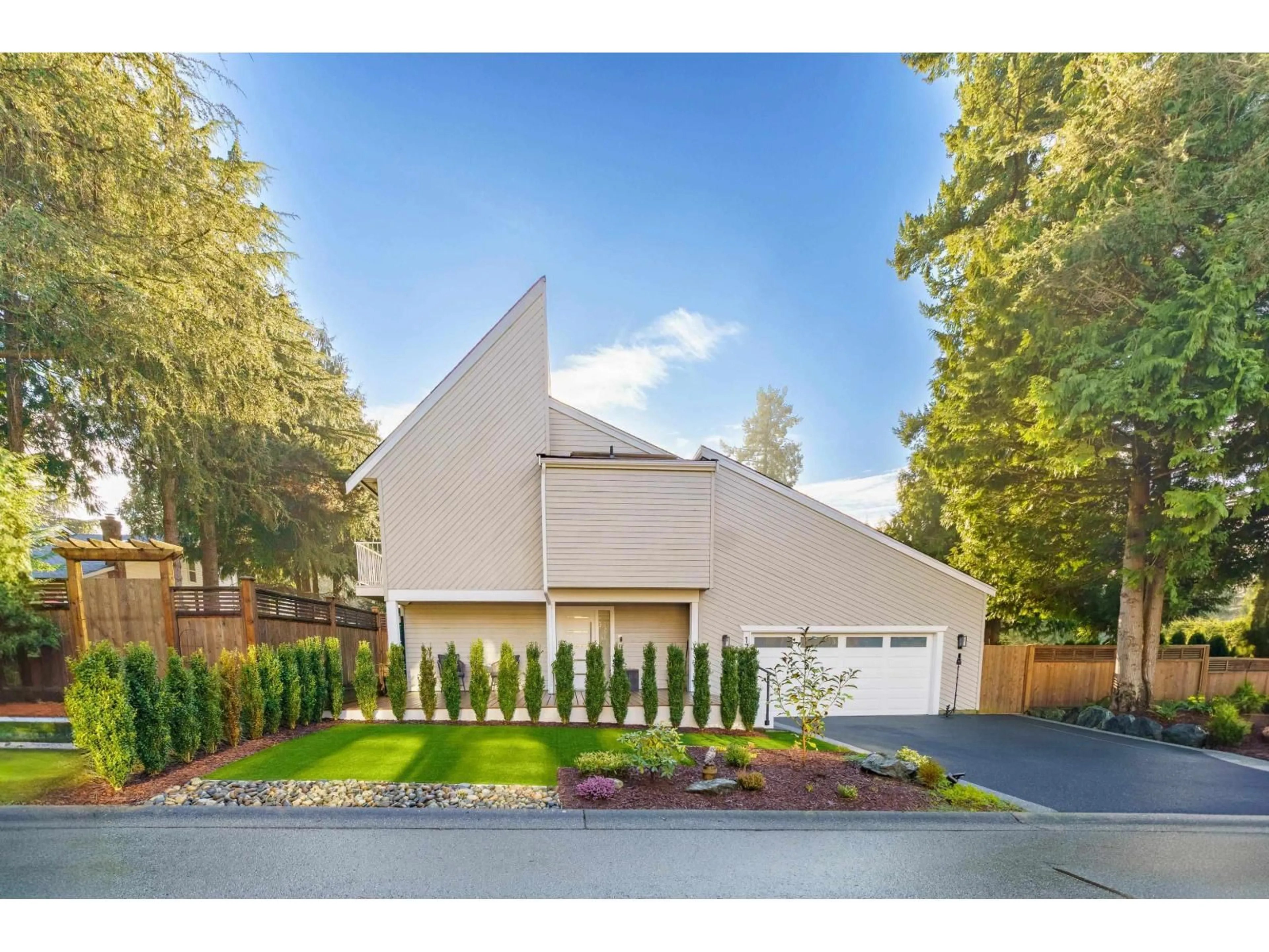 Home with vinyl exterior material, street for 12752 OCEAN CLIFF DRIVE, Surrey British Columbia V4A6G8