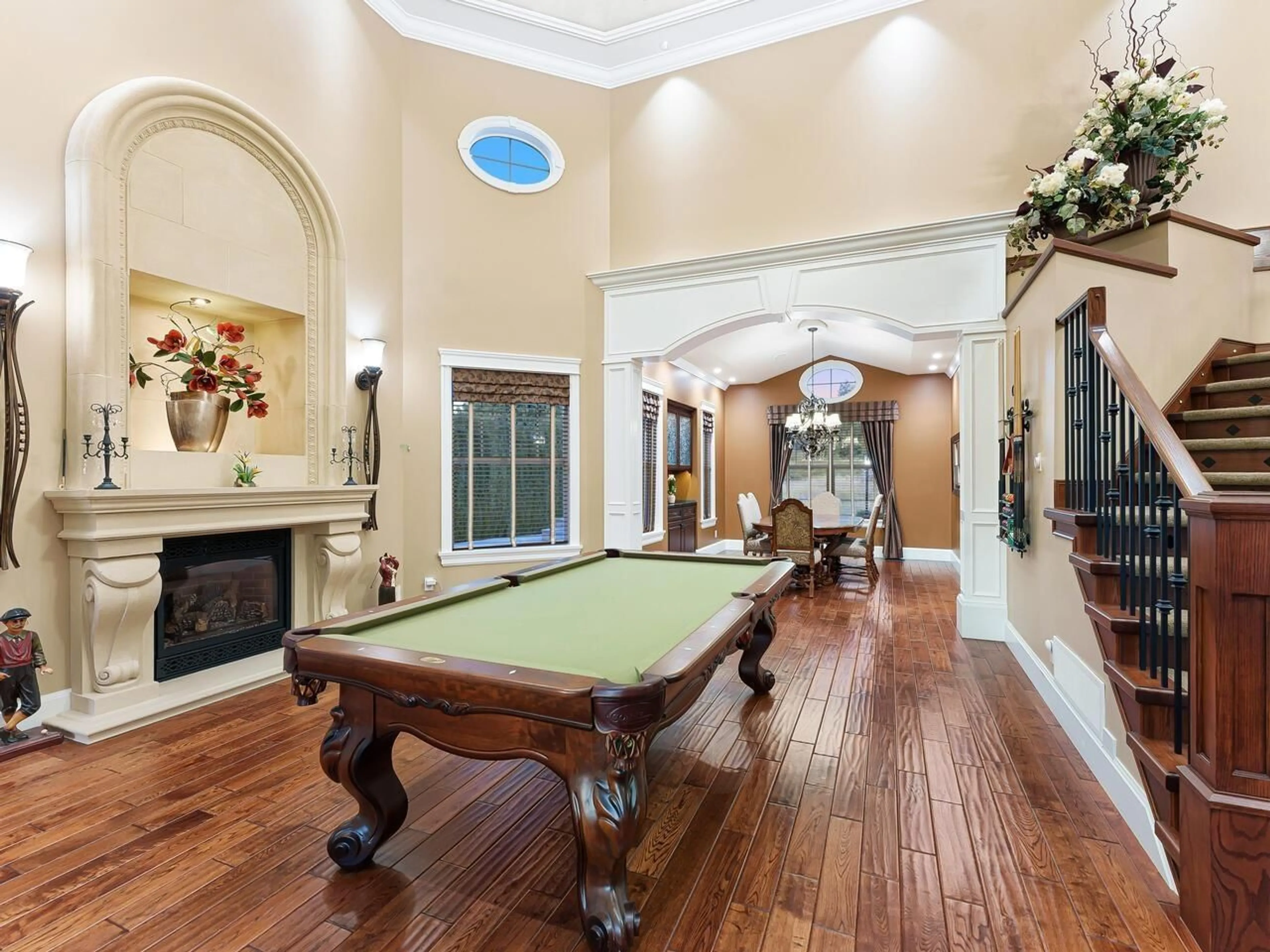 Indoor foyer for 5218 219A STREET, Langley British Columbia V2Y0G6