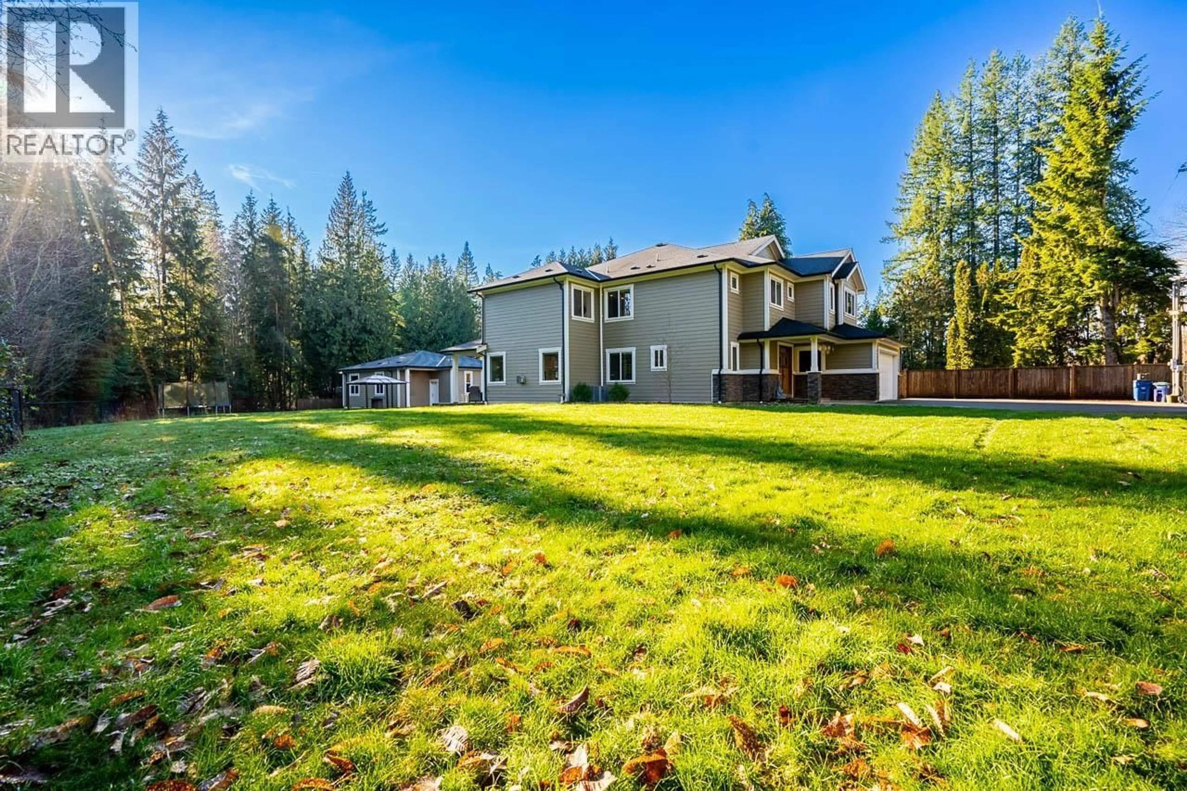 A pic from outside/outdoor area/front of a property/back of a property/a pic from drone, forest/trees view for 25928 128 AVENUE, Maple Ridge British Columbia V4R1C4