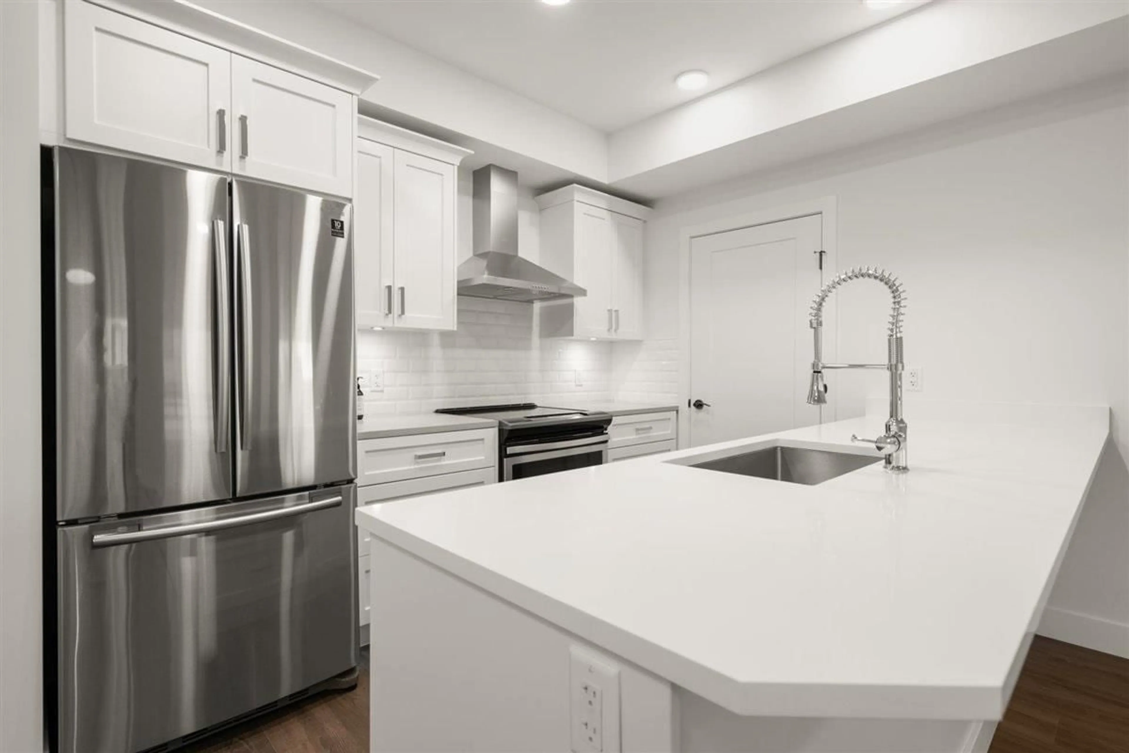 Open concept kitchen, unknown for 101 - 33568 GEORGE FERGUSON WAY, Abbotsford British Columbia V2S0M3