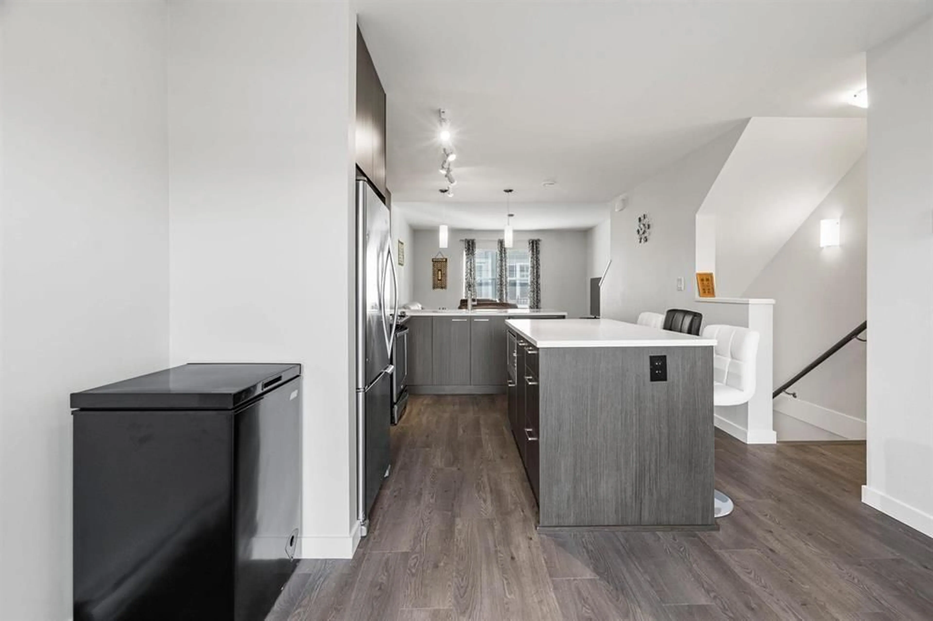 Open concept kitchen, unknown for 150 - 32633 SIMON AVENUE, Abbotsford British Columbia V2T0G9