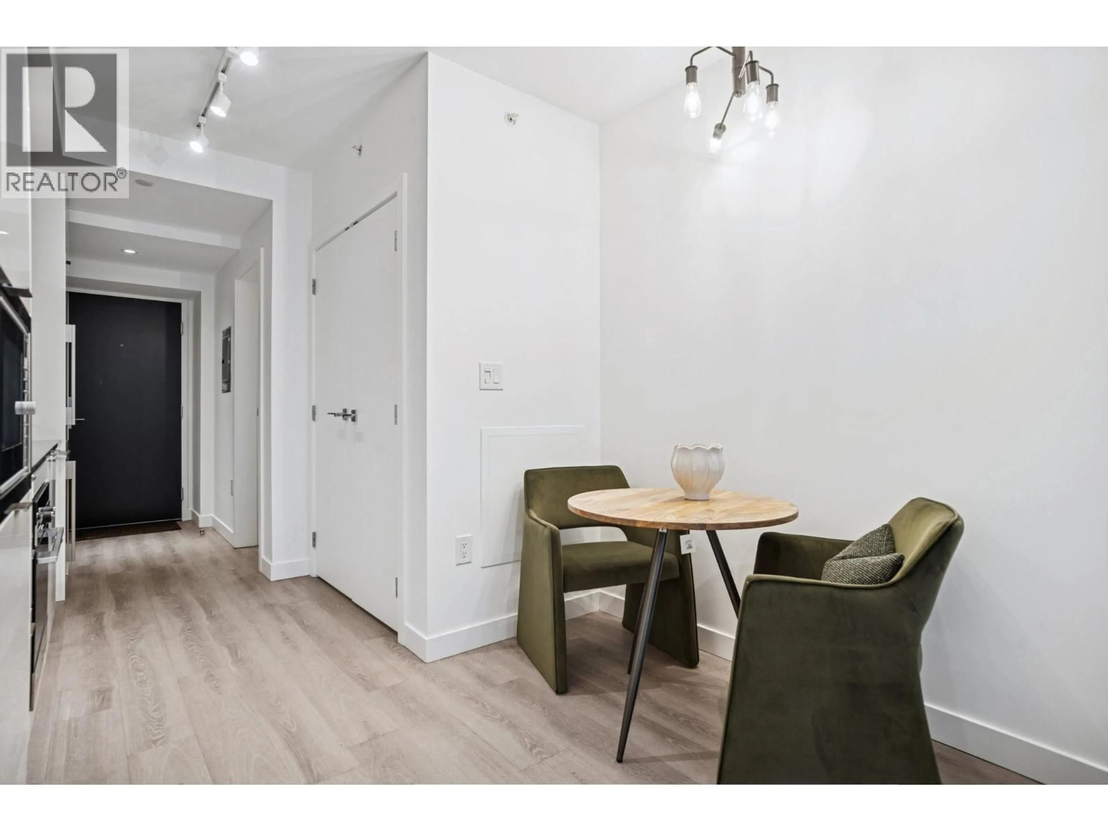 A pic of a room for 507 - 209 7TH AVENUE, Vancouver British Columbia V5T0H3