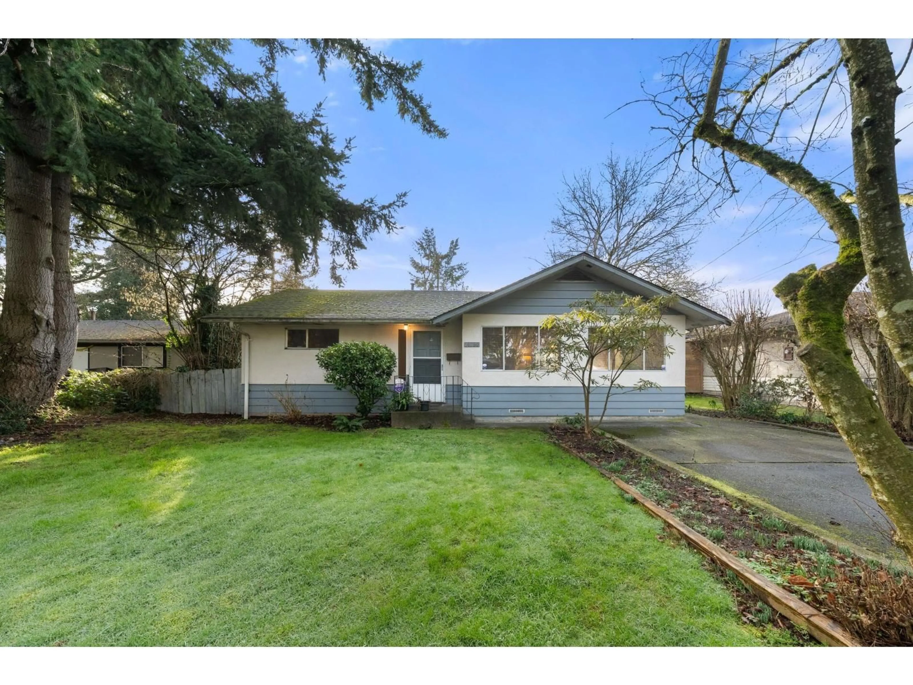 Unknown for 14750 60 AVENUE, Surrey British Columbia V3S1R7