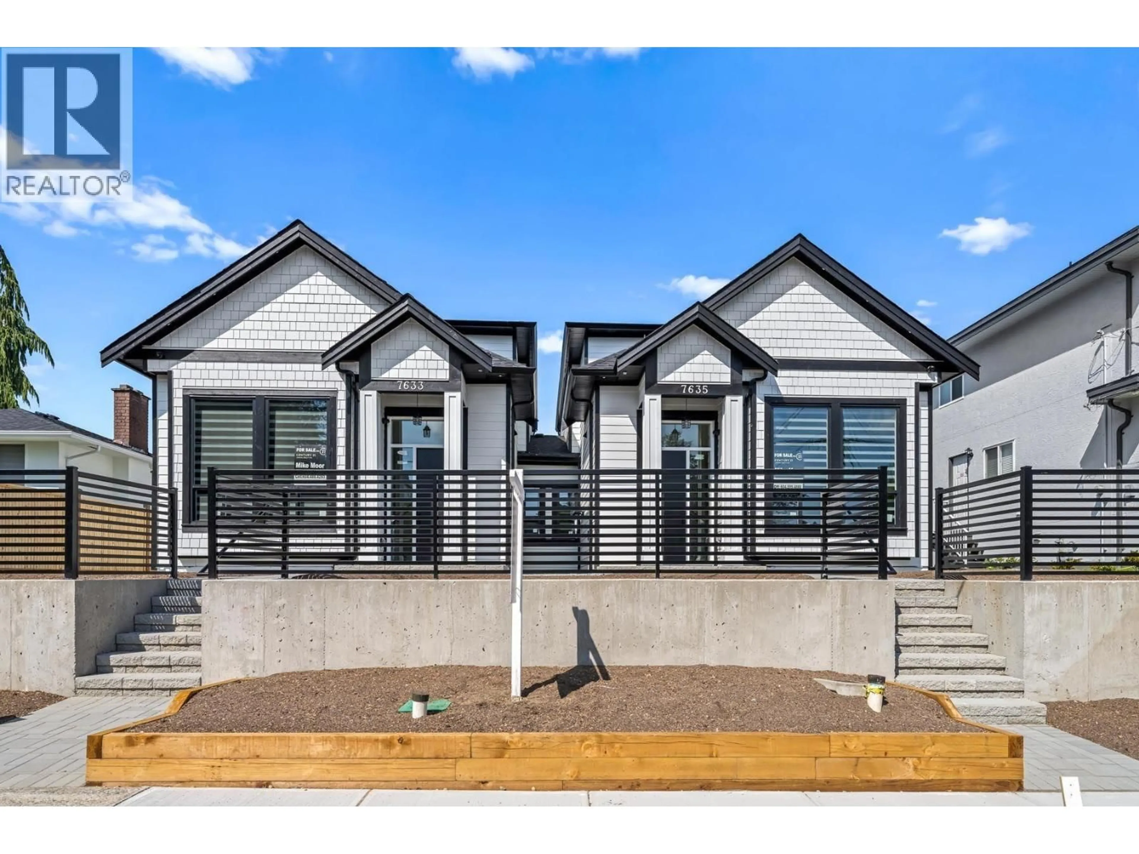 Home with vinyl exterior material, street for 7633 ROSEWOOD STREET, Burnaby British Columbia V5E2G8