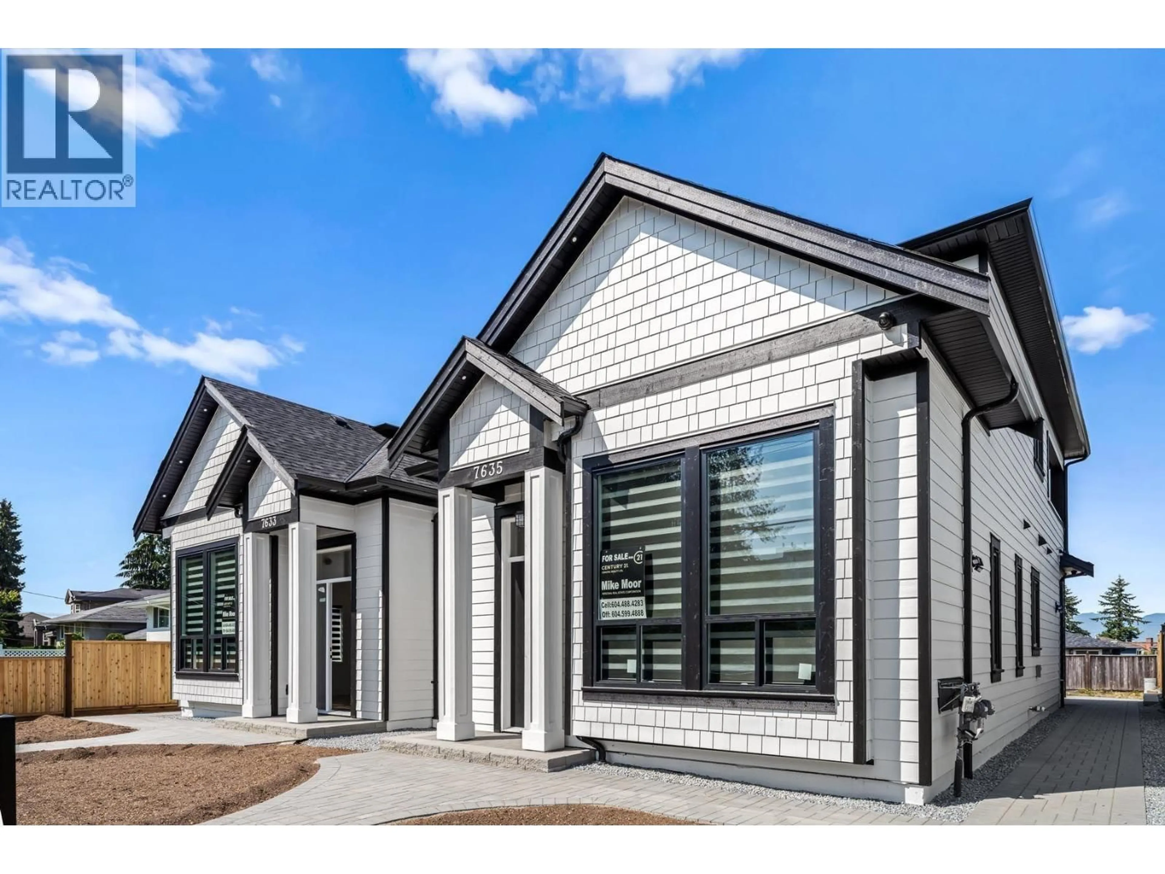 Home with vinyl exterior material, building for 7633 ROSEWOOD STREET, Burnaby British Columbia V5E2G8