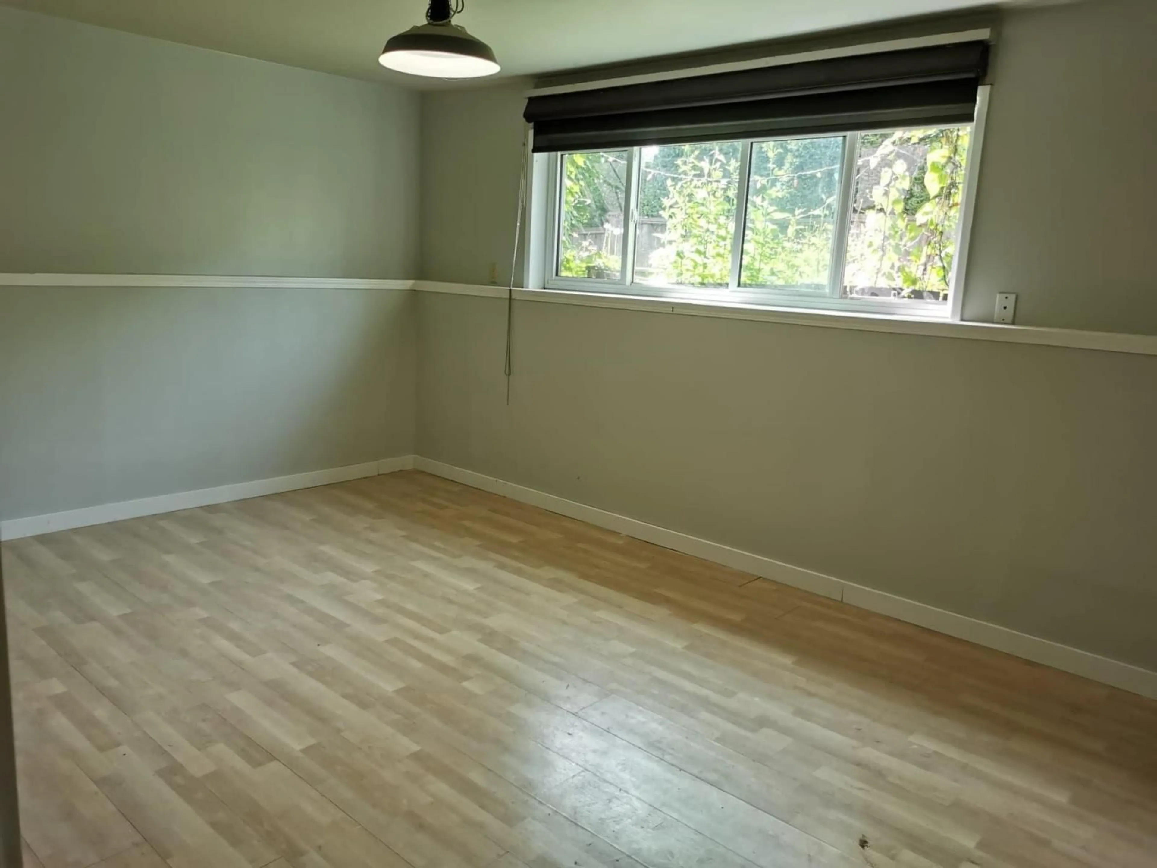 A pic of a room for 33025 14 AVENUE, Mission British Columbia V2V2P3