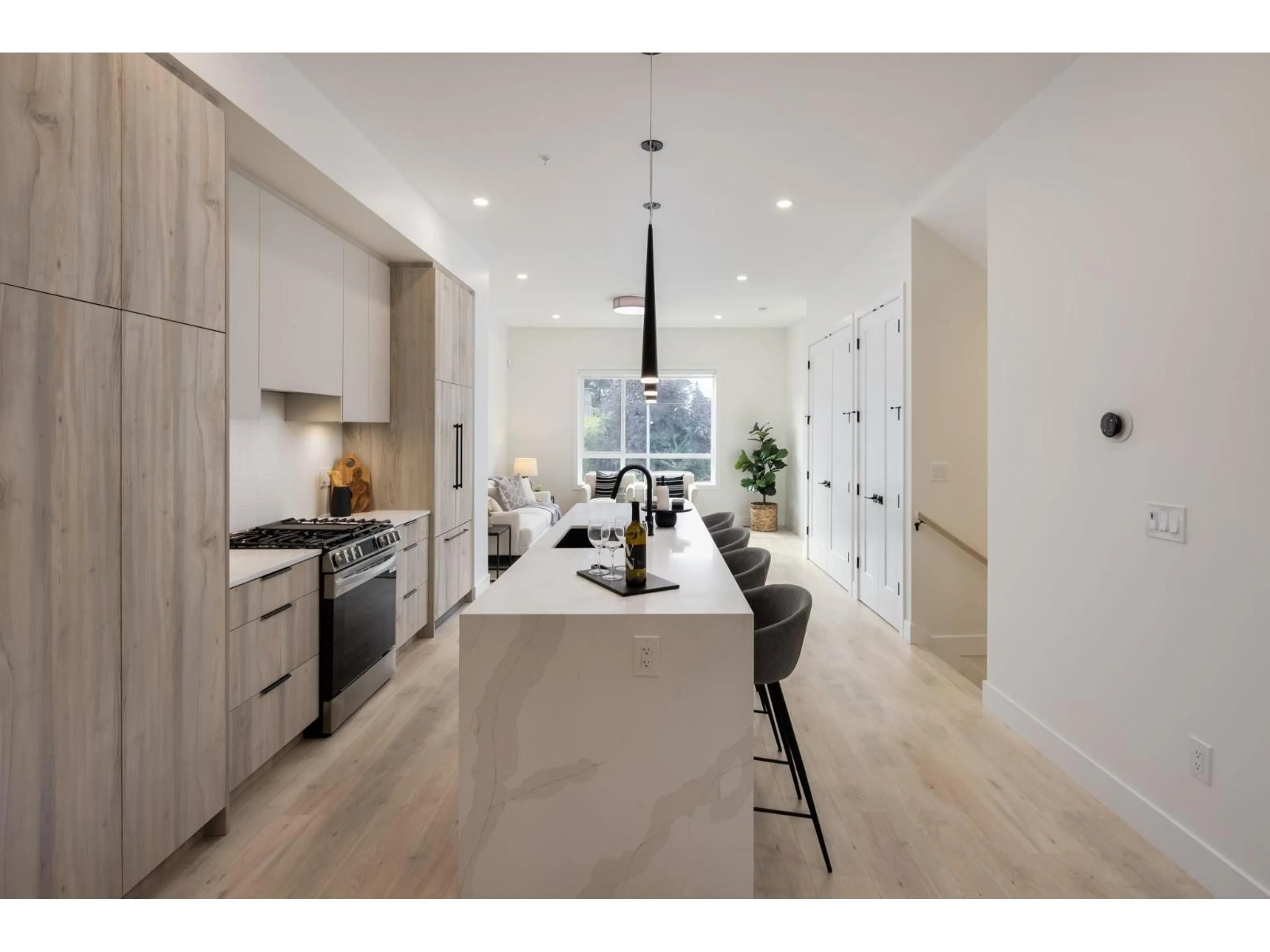 Open concept kitchen, unknown for 4538 208 STREET, Langley British Columbia V3A2H9