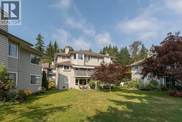 5 - 3634 GARIBALDI DRIVE, North Vancouver 5