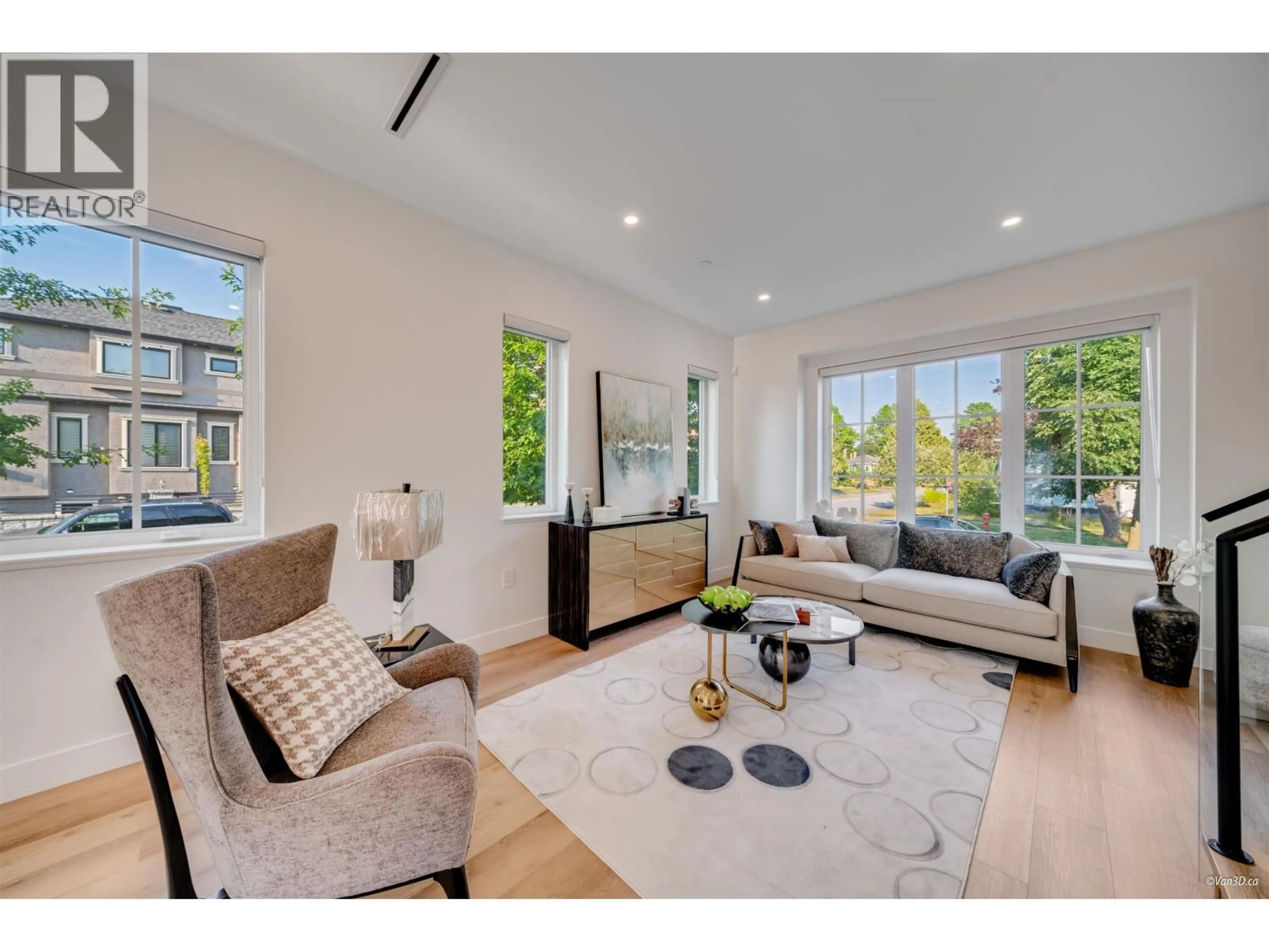 Living room with furniture, unknown for 6709 FLEMING STREET, Vancouver British Columbia V5P3H4