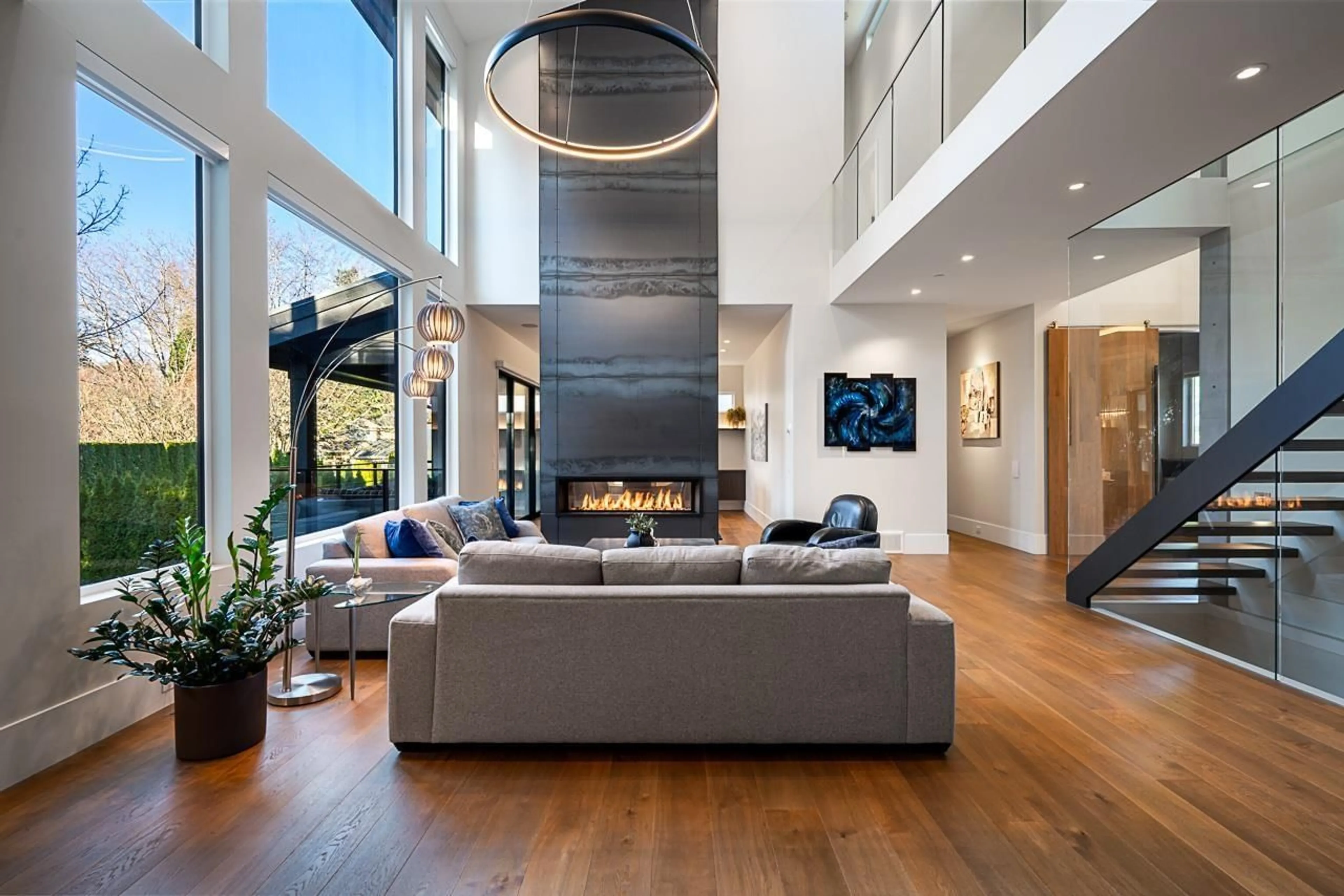 Living room with furniture, unknown for 1877 126 STREET, Surrey British Columbia V4A3P4