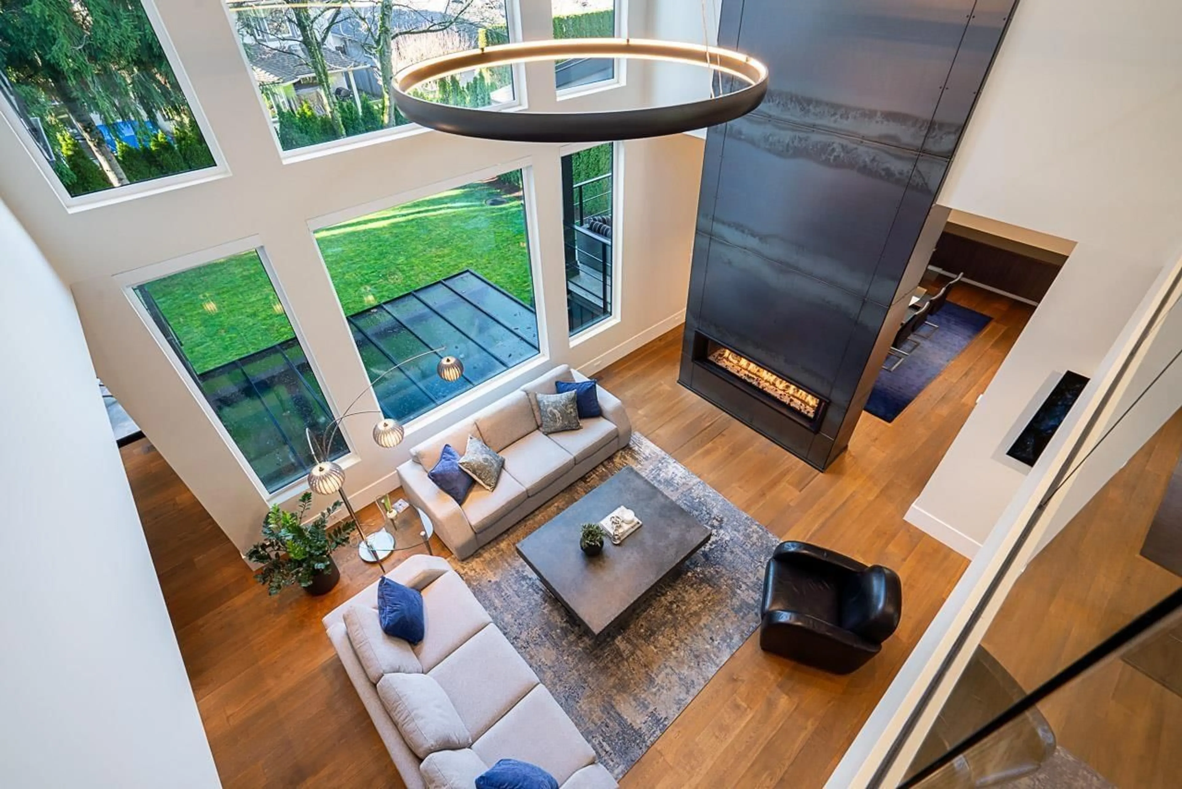 Living room with furniture, unknown for 1877 126 STREET, Surrey British Columbia V4A3P4