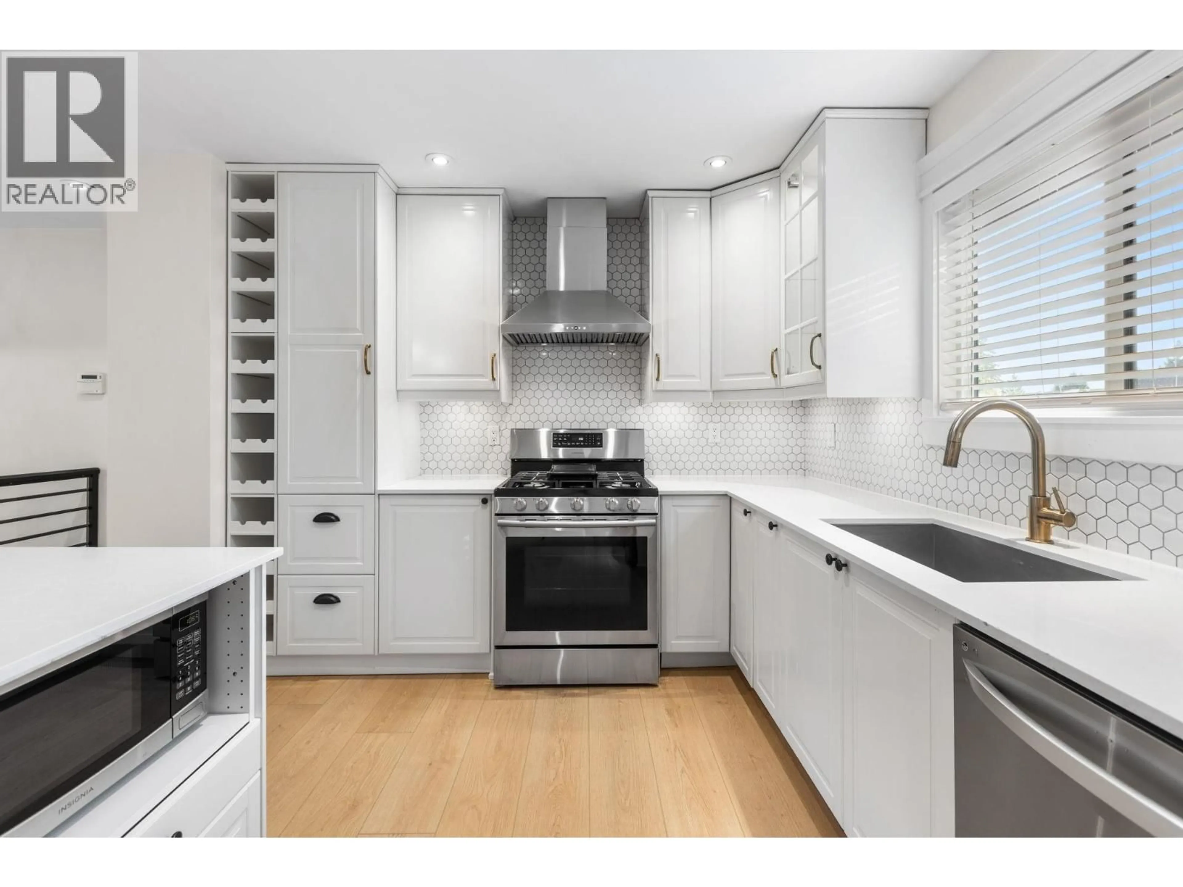 Unknown for 3214 MARINER WAY, Coquitlam British Columbia V3C4K7