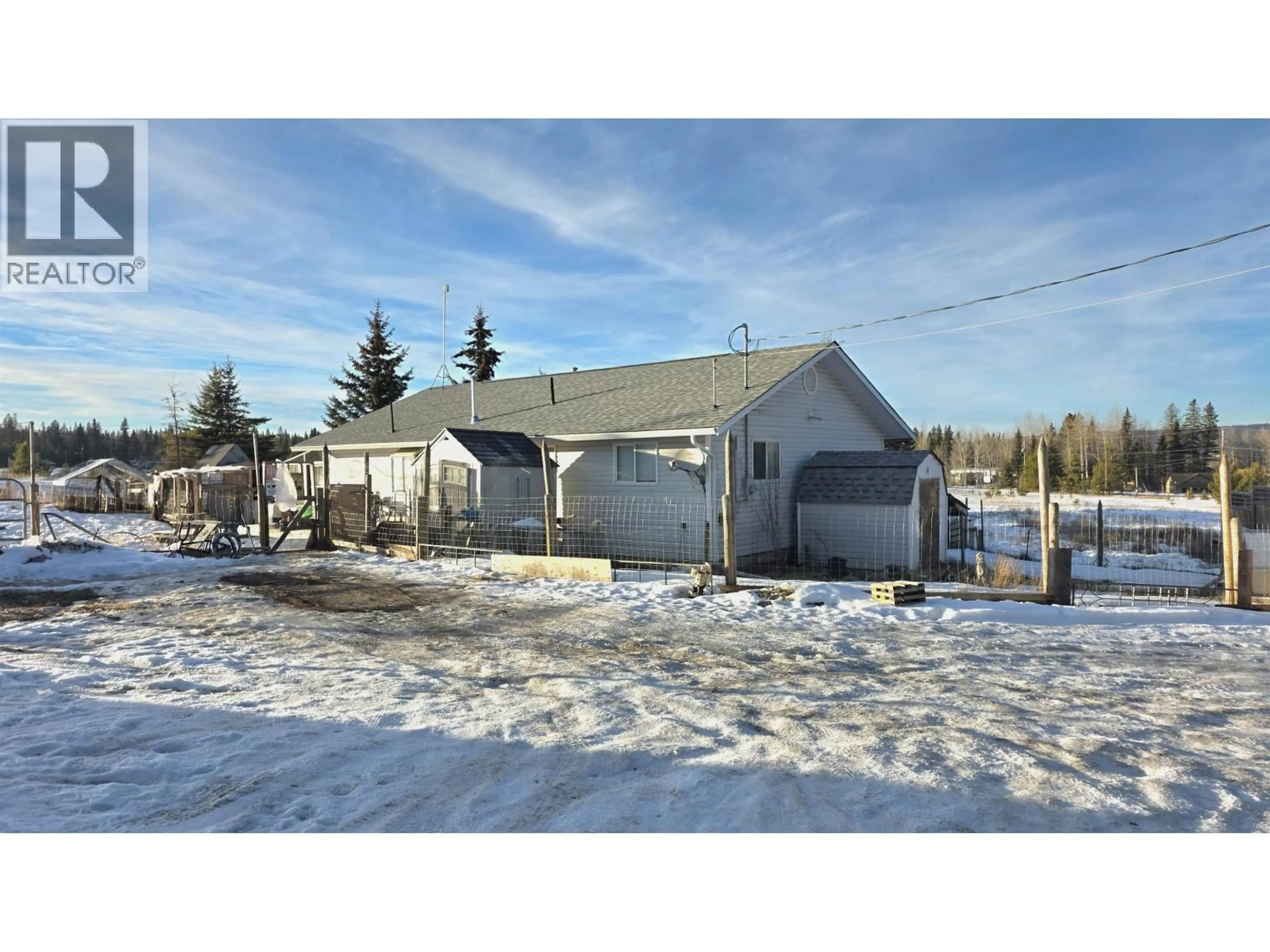 Unknown for 6210 ROBIN ROAD, Horse Lake British Columbia V0K2E3