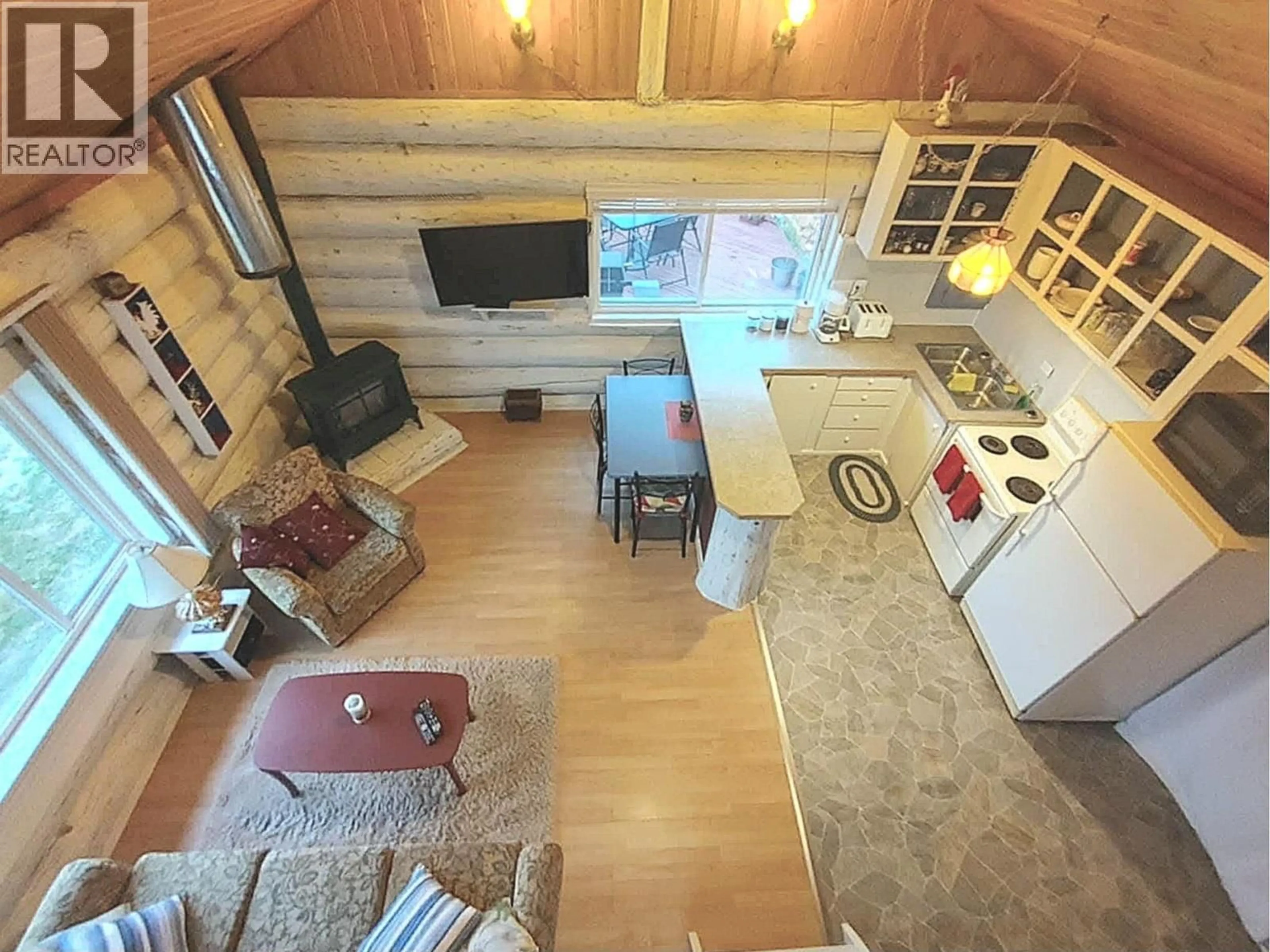 Unknown for 6210 ROBIN ROAD, Horse Lake British Columbia V0K2E3