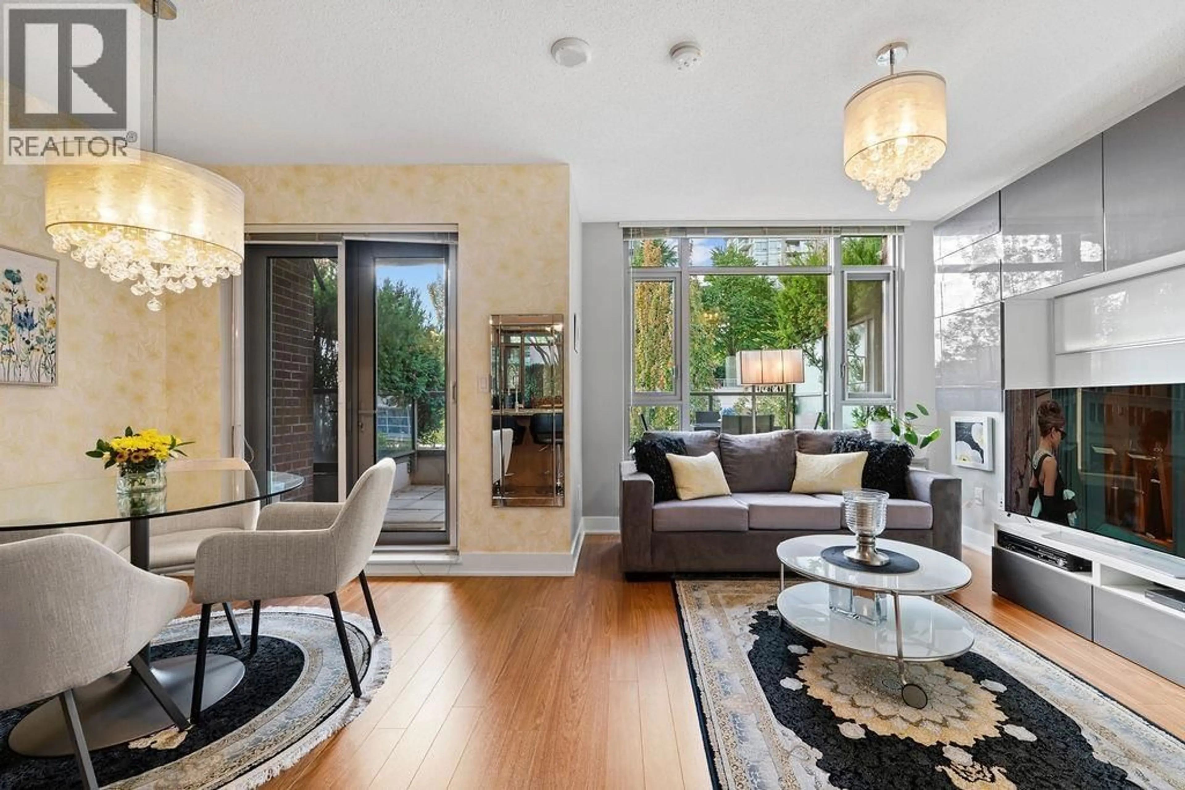 Living room with furniture, unknown for 306 - 1155 THE HIGH STREET, Coquitlam British Columbia V3B7W4