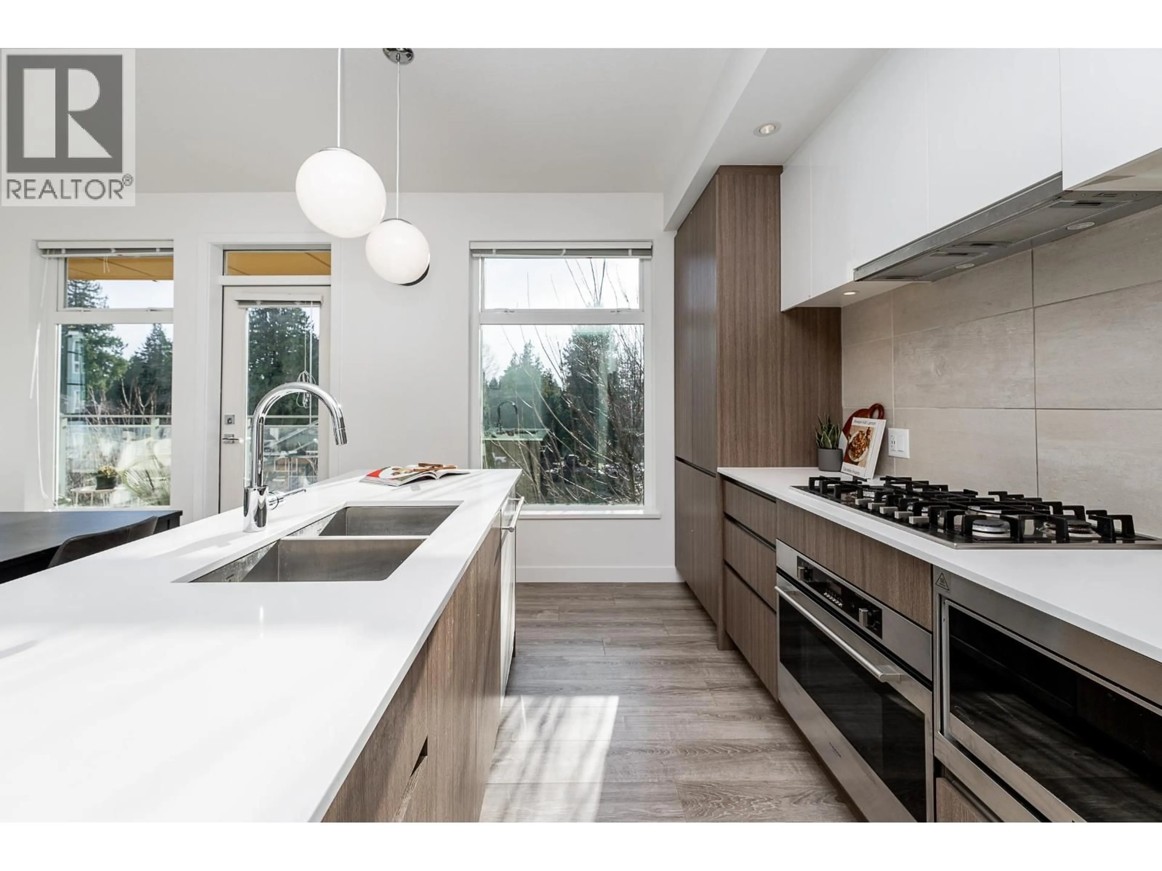 Contemporary kitchen, unknown for 304 - 516 FOSTER AVENUE, Coquitlam British Columbia V3J0H8