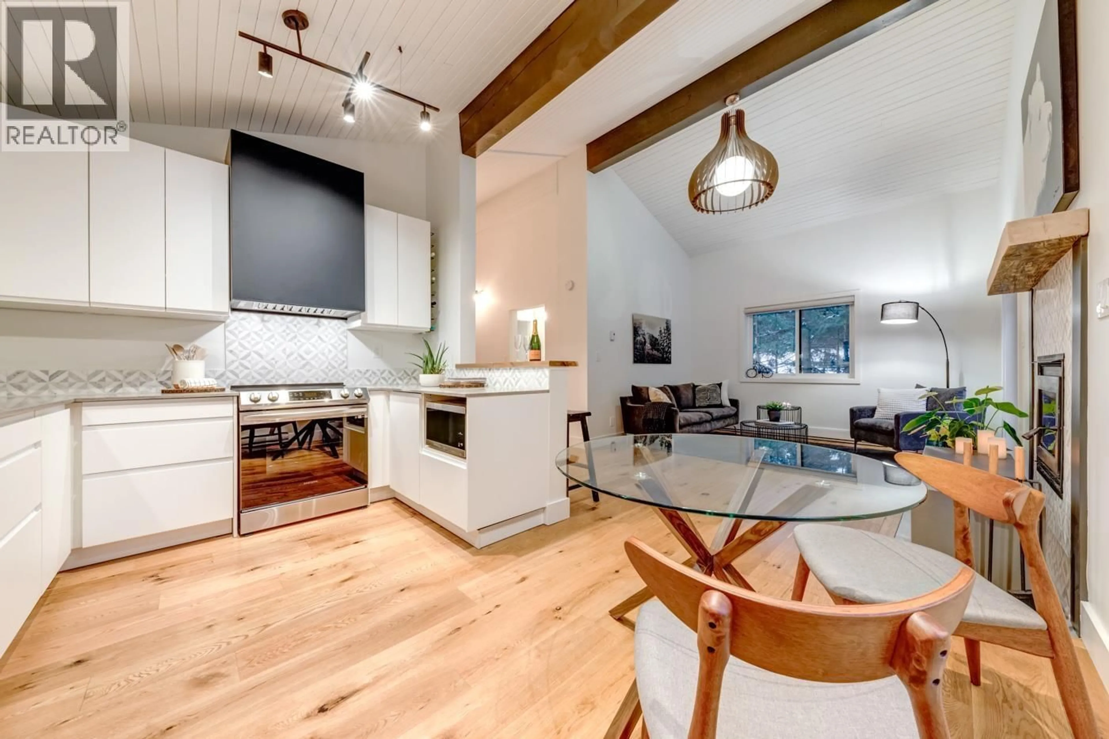 Open concept kitchen, unknown for 3273 ARBUTUS DRIVE, Whistler British Columbia V8E0B8