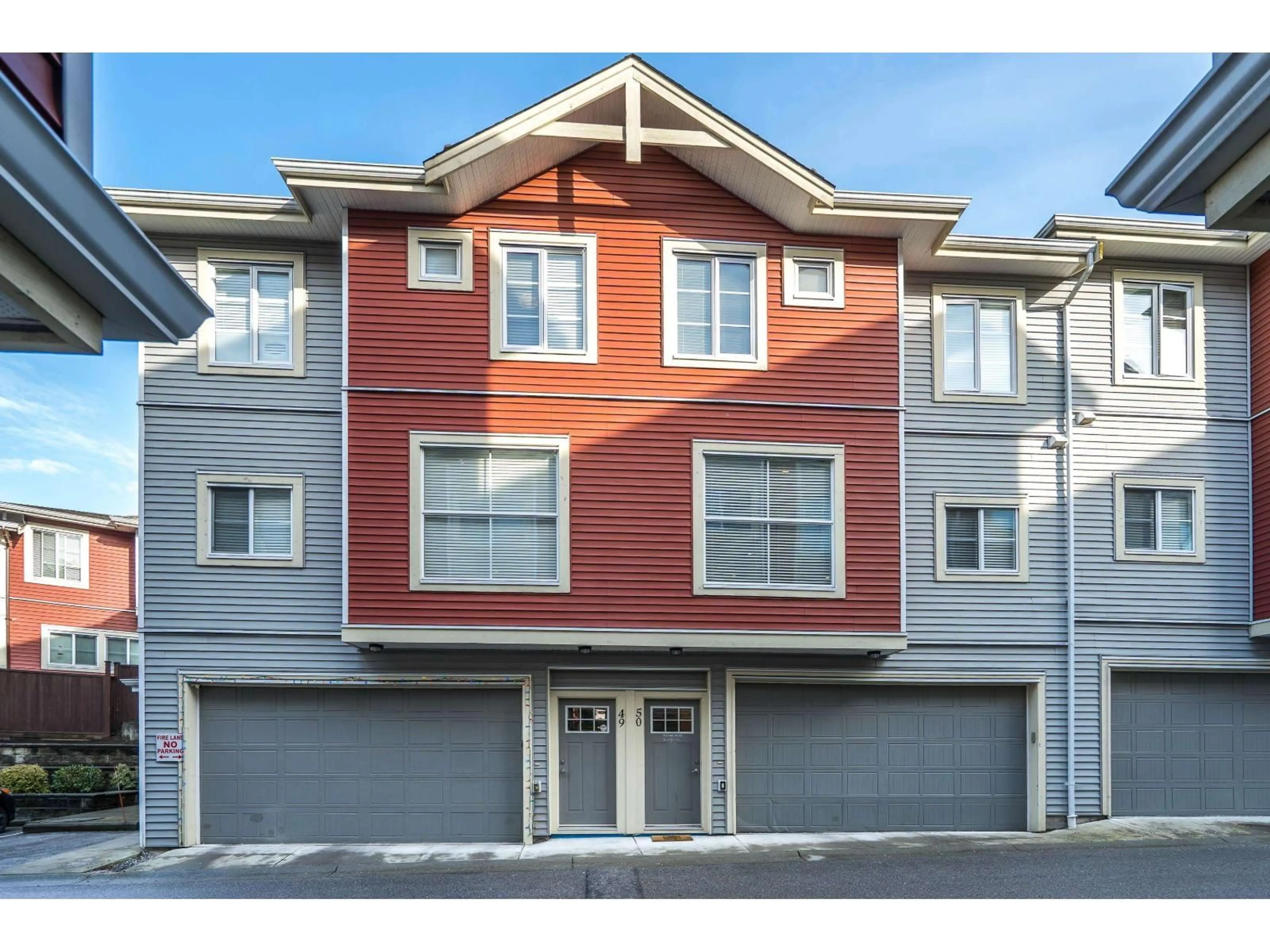 Unknown for 50 - 6945 185 STREET, Surrey British Columbia V4N6N4