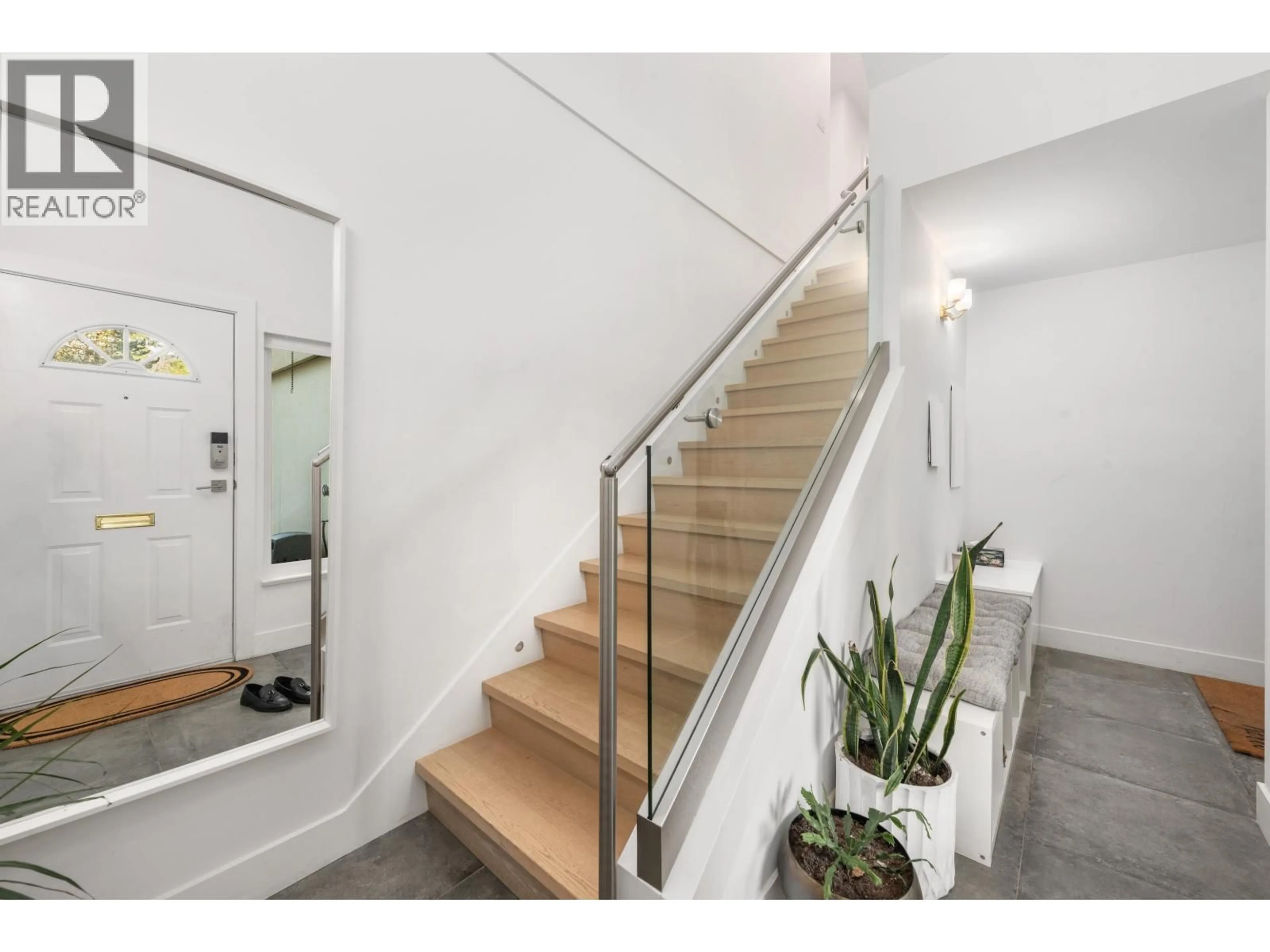 Unknown for 11 - 2425 EDGEMONT BOULEVARD, North Vancouver British Columbia V7P2L2