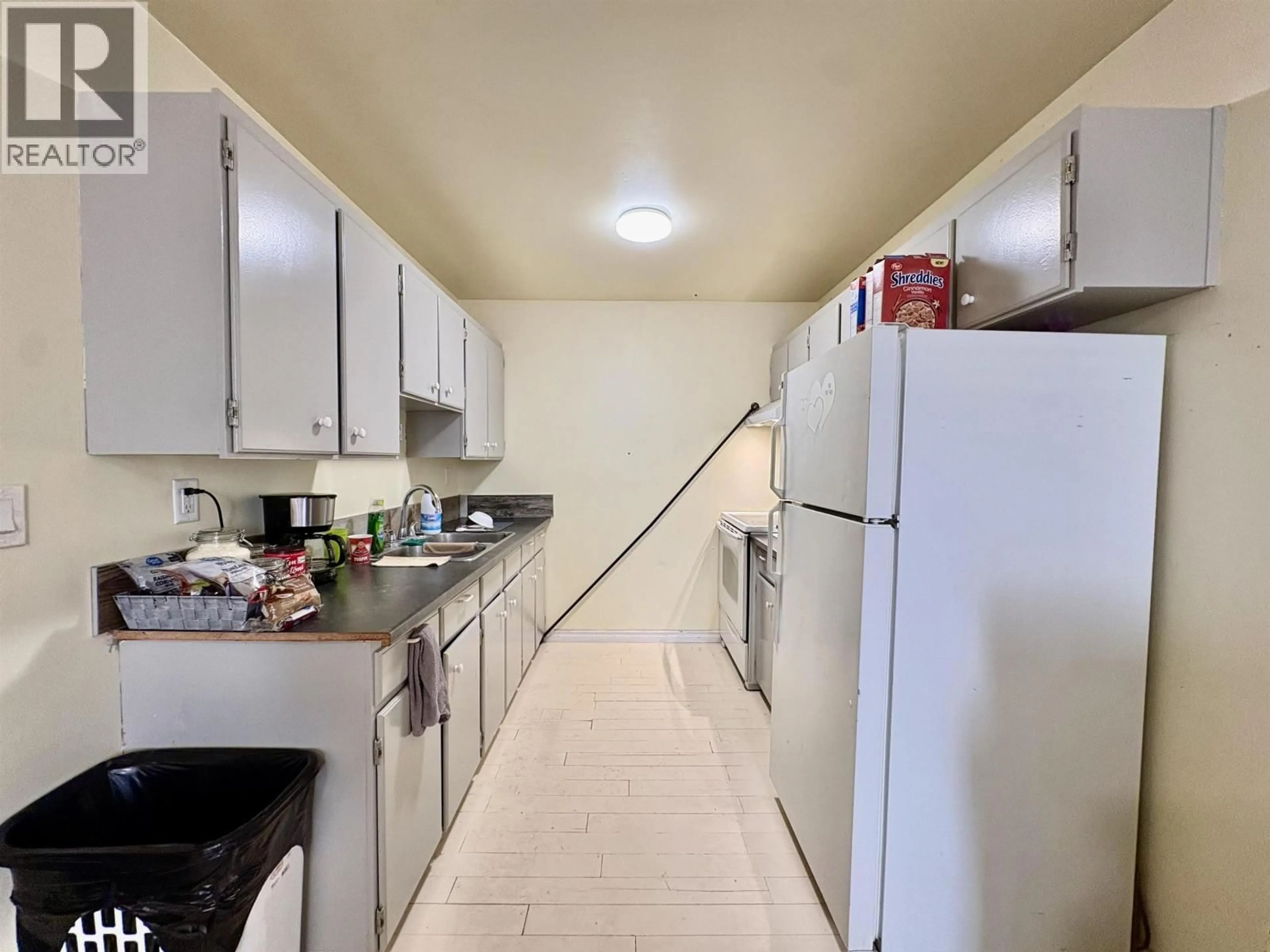 Standard kitchen, unknown for 2360 QUINCE STREET, Prince George British Columbia V2L5A9