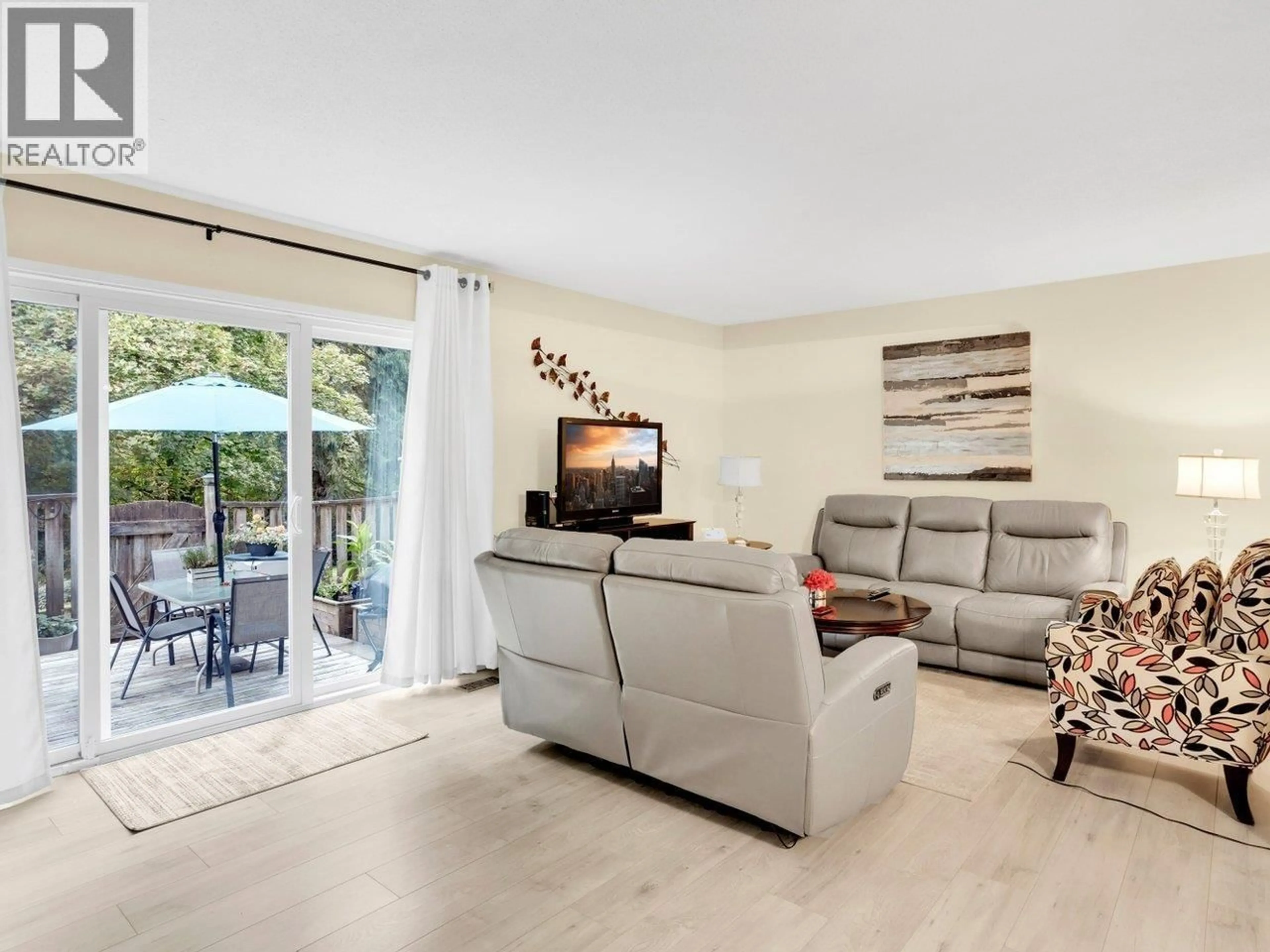 Living room with furniture, unknown for 1037 CECILE DRIVE, Port Moody British Columbia V3H1M5