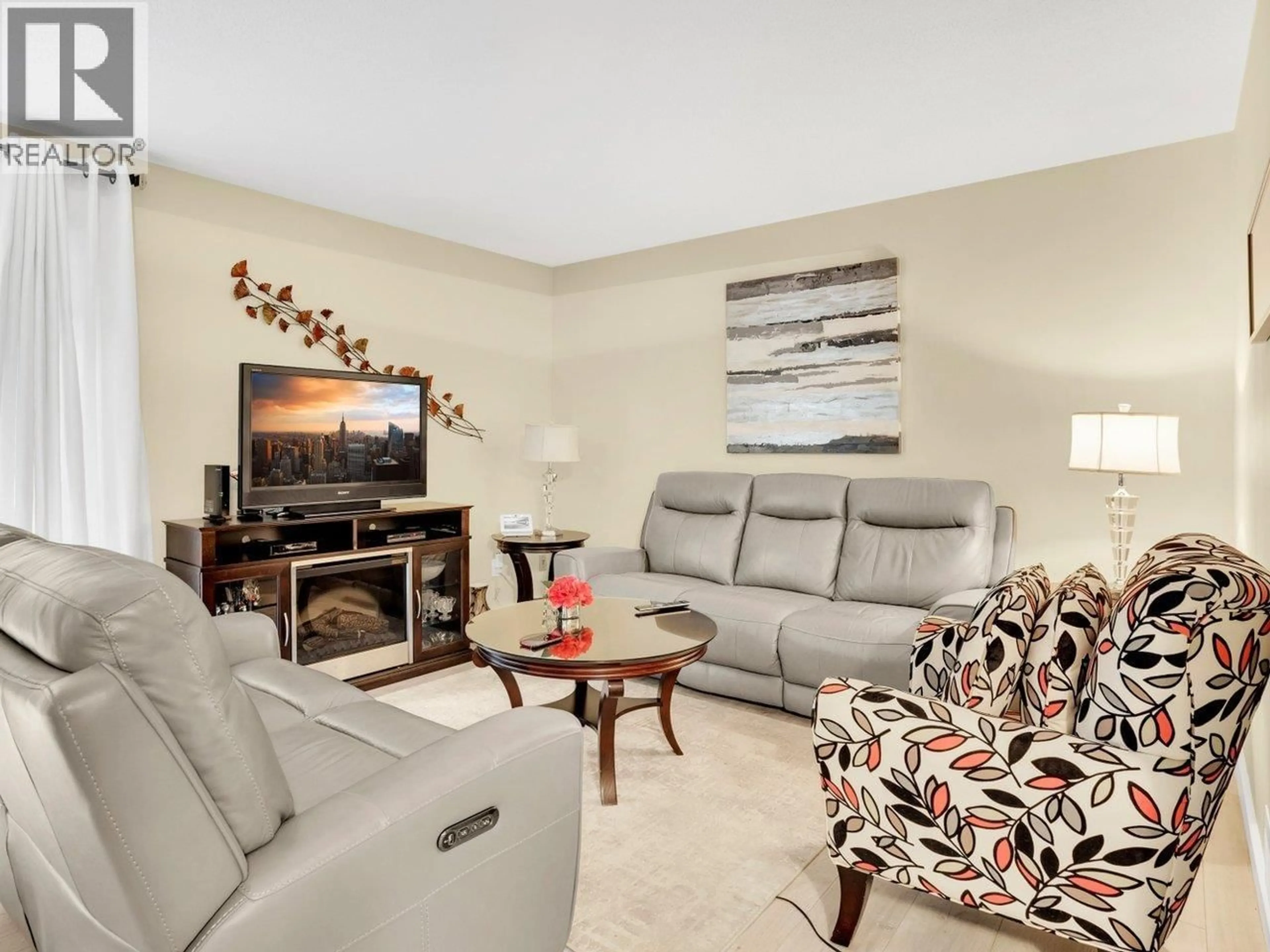 Living room with furniture, unknown for 1037 CECILE DRIVE, Port Moody British Columbia V3H1M5