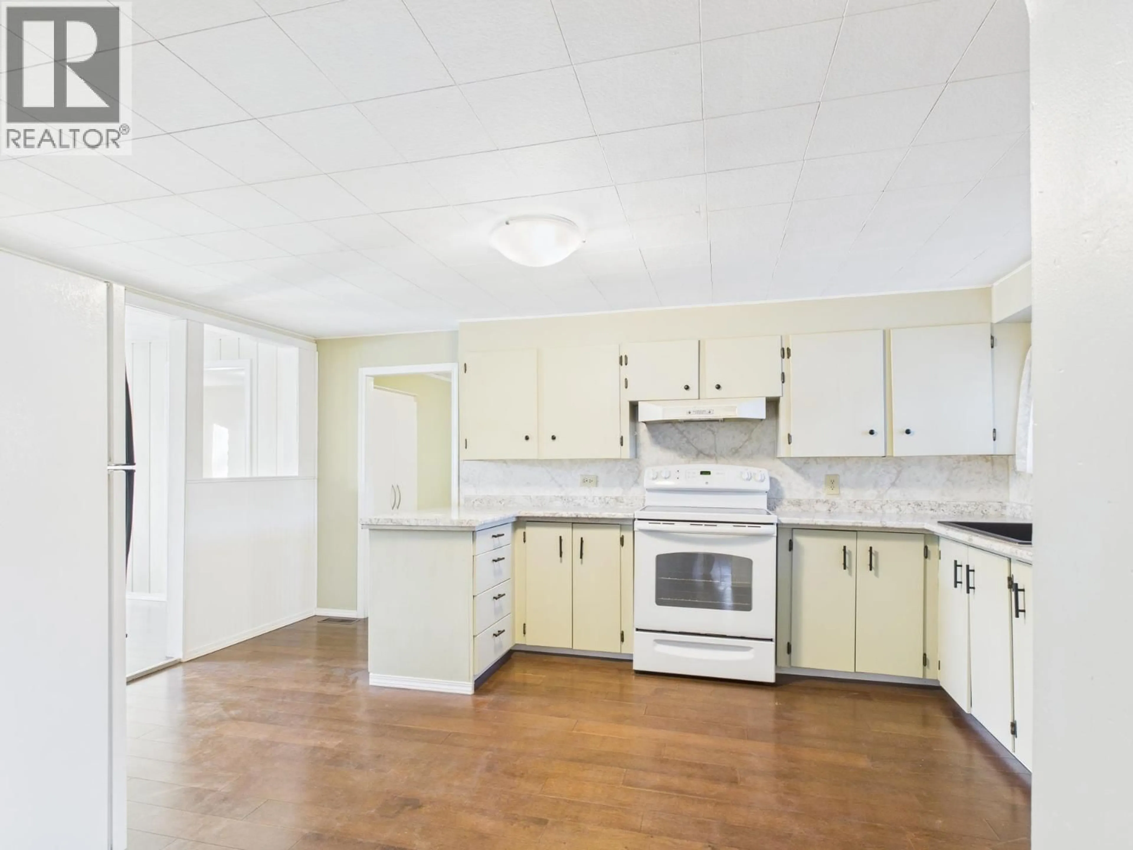 Unknown for 2020 MACKENZIE AVENUE, Williams Lake British Columbia V2G1P3