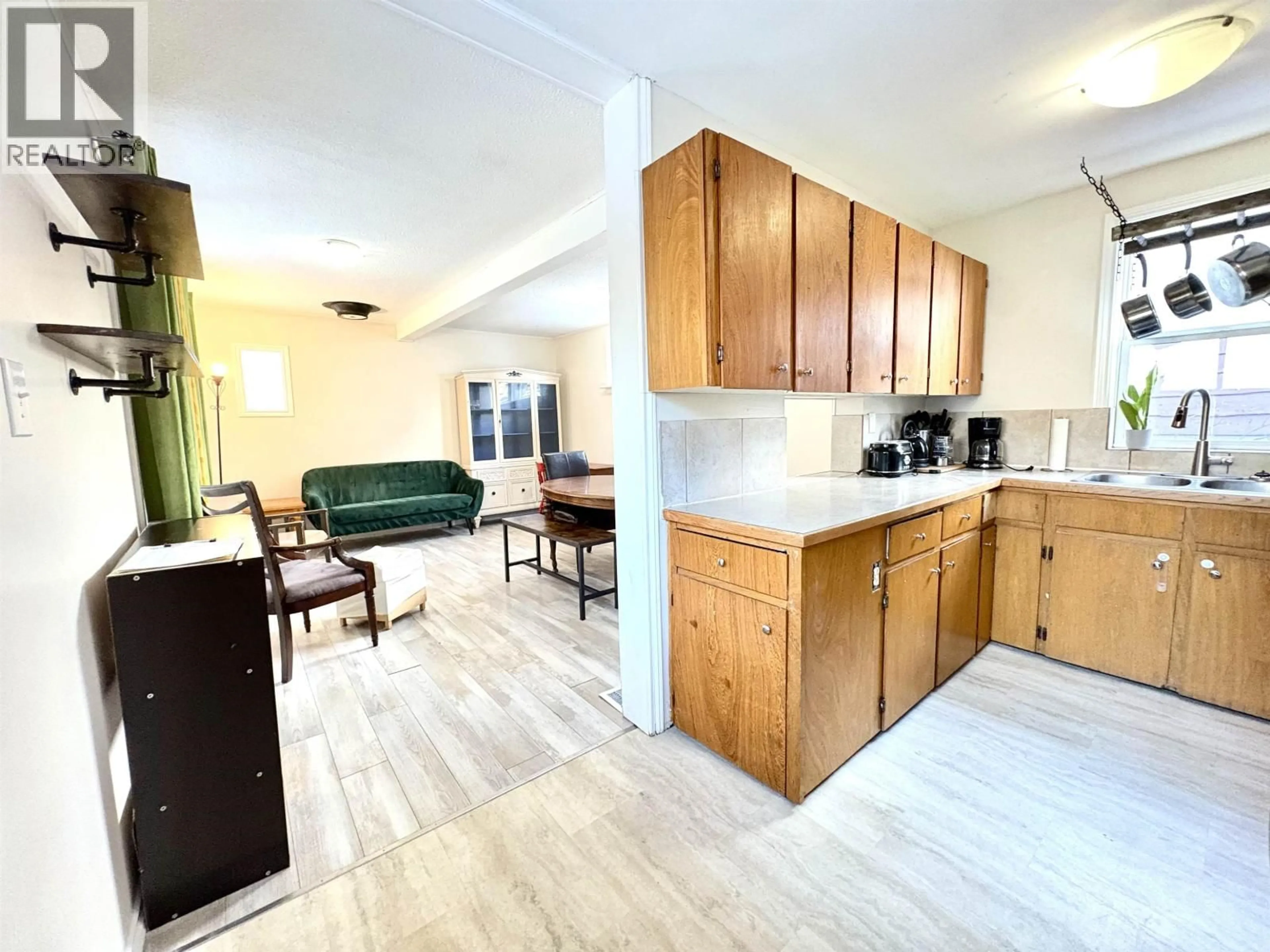 Open concept kitchen, unknown for 1909 MAPLE STREET, Prince George British Columbia V2L1X2