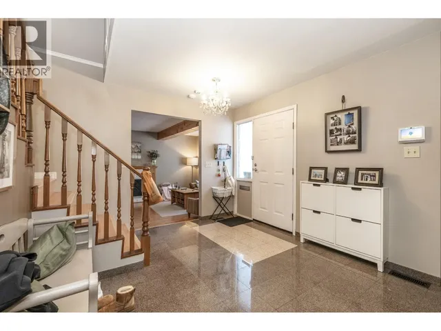 2210 DAWES HILL ROAD, Coquitlam 2