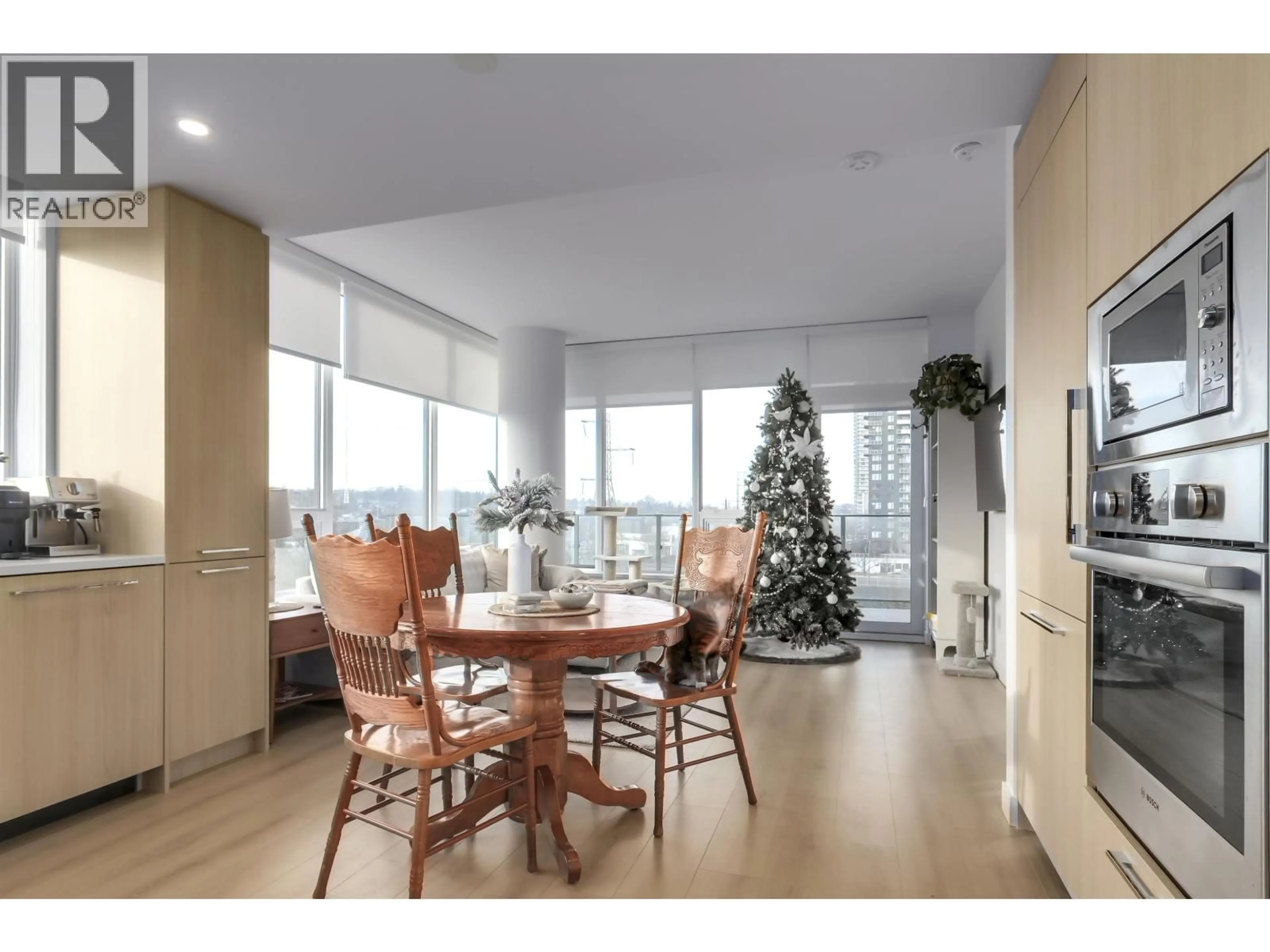 Dining room, unknown for 606 - 2425 ALPHA AVENUE, Burnaby British Columbia V5C0N6