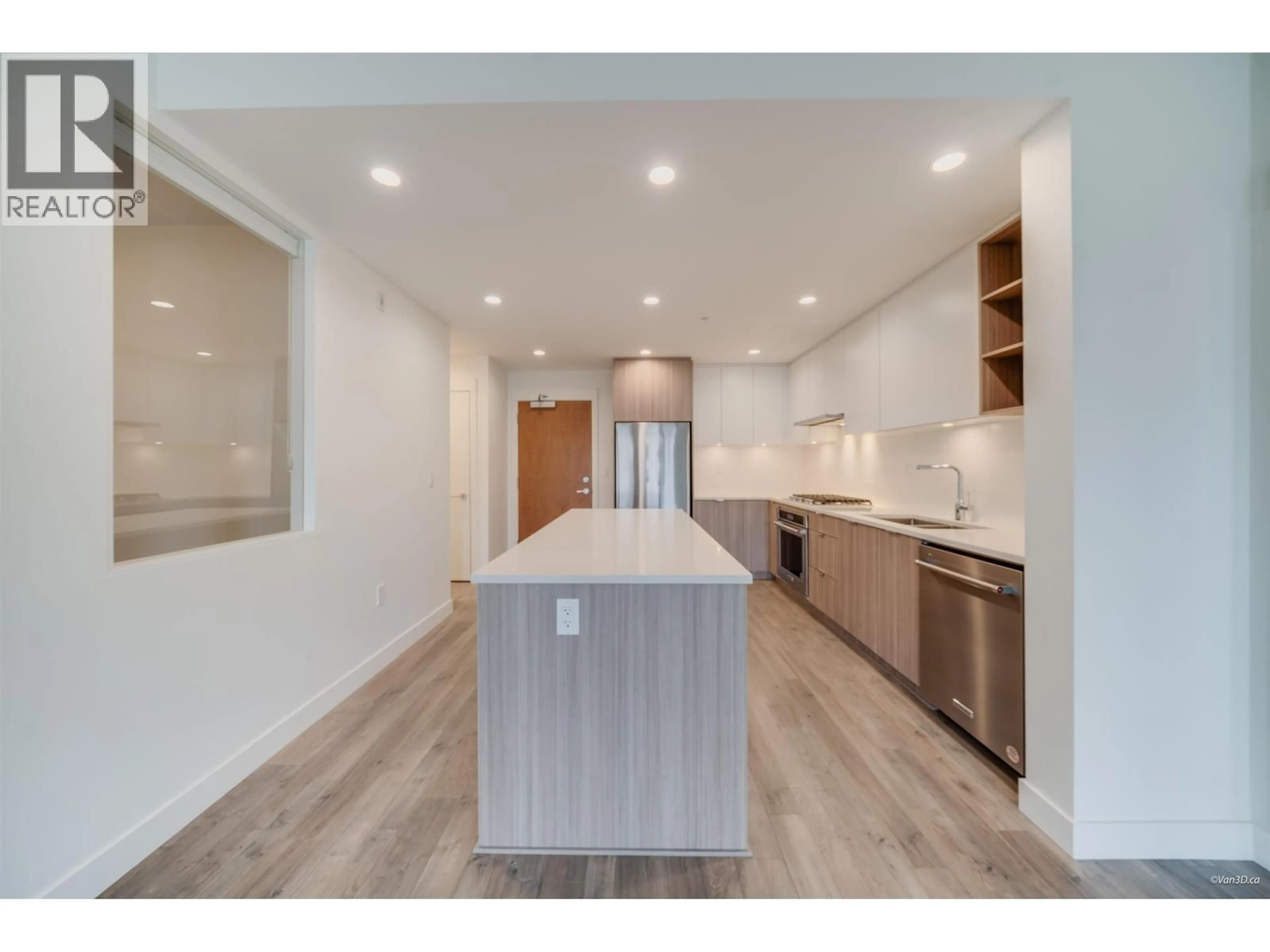 Open concept kitchen, unknown for 304 - 750 DOGWOOD STREET, Coquitlam British Columbia V3J0K6
