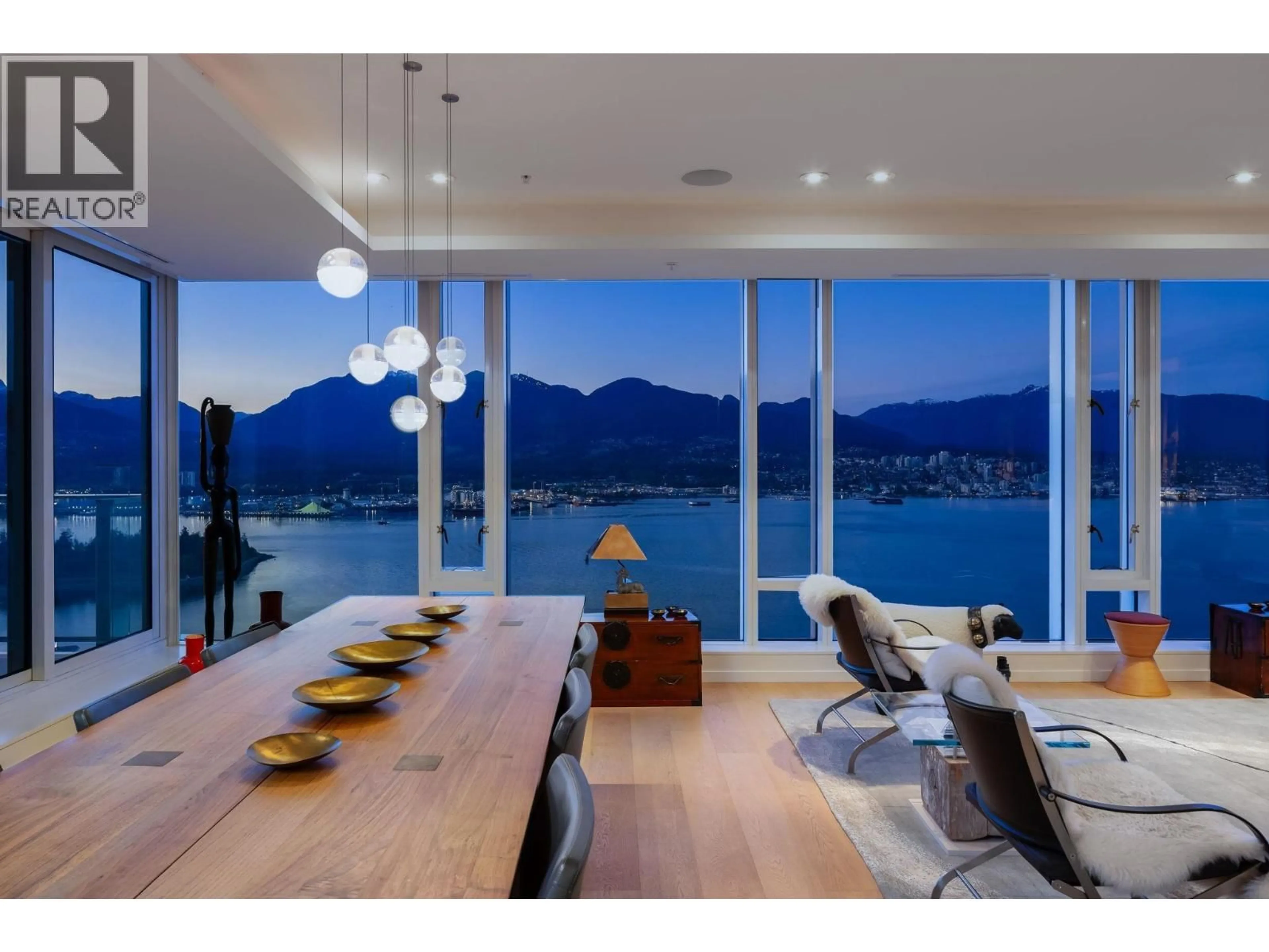 Dining room, wood/laminate floor for 4501 - 1011 CORDOVA STREET, Vancouver British Columbia V6C0B2