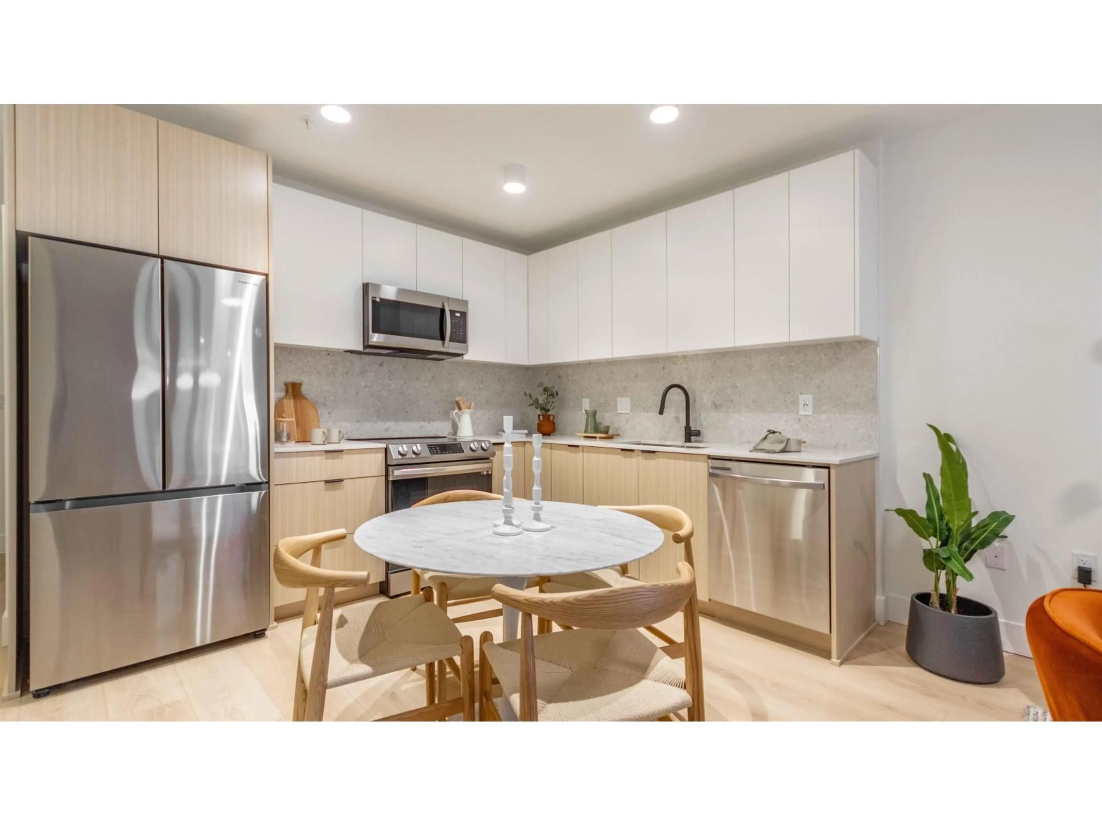 Unknown for 309 - 13455 94A AVENUE, Surrey British Columbia V0V0V0