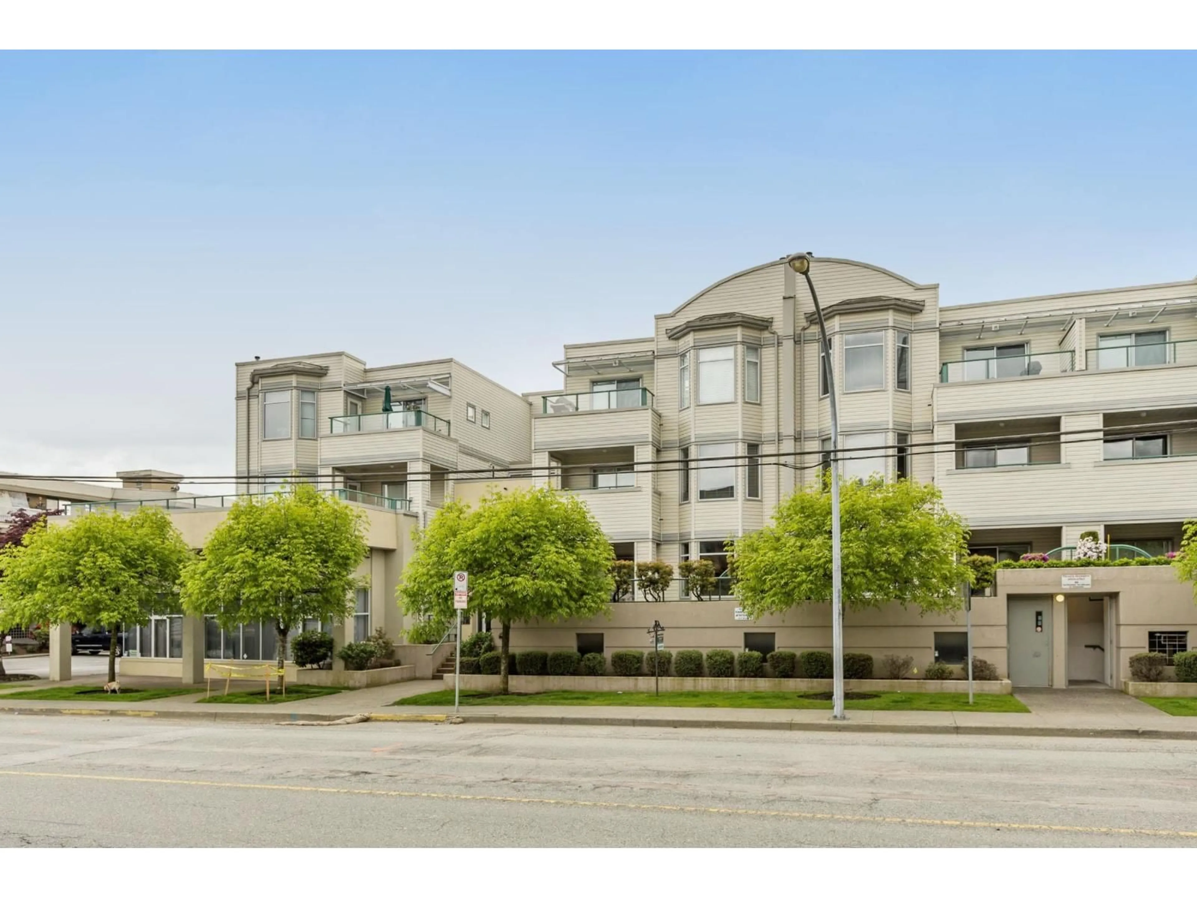 Unknown for 311 - 20680 56 AVENUE, Langley British Columbia V3A3Z1