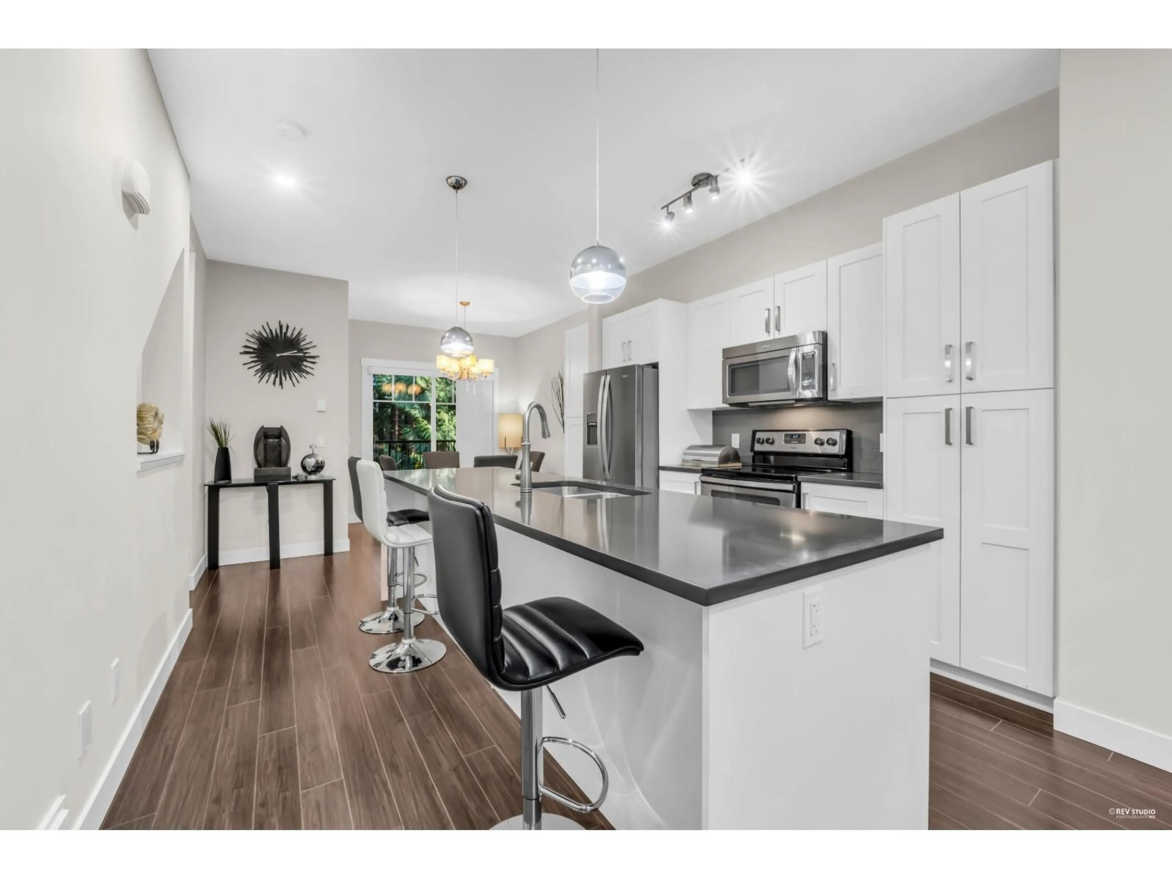 Open concept kitchen, unknown for 30 - 13864 HYLAND ROAD, Surrey British Columbia V3W2C3