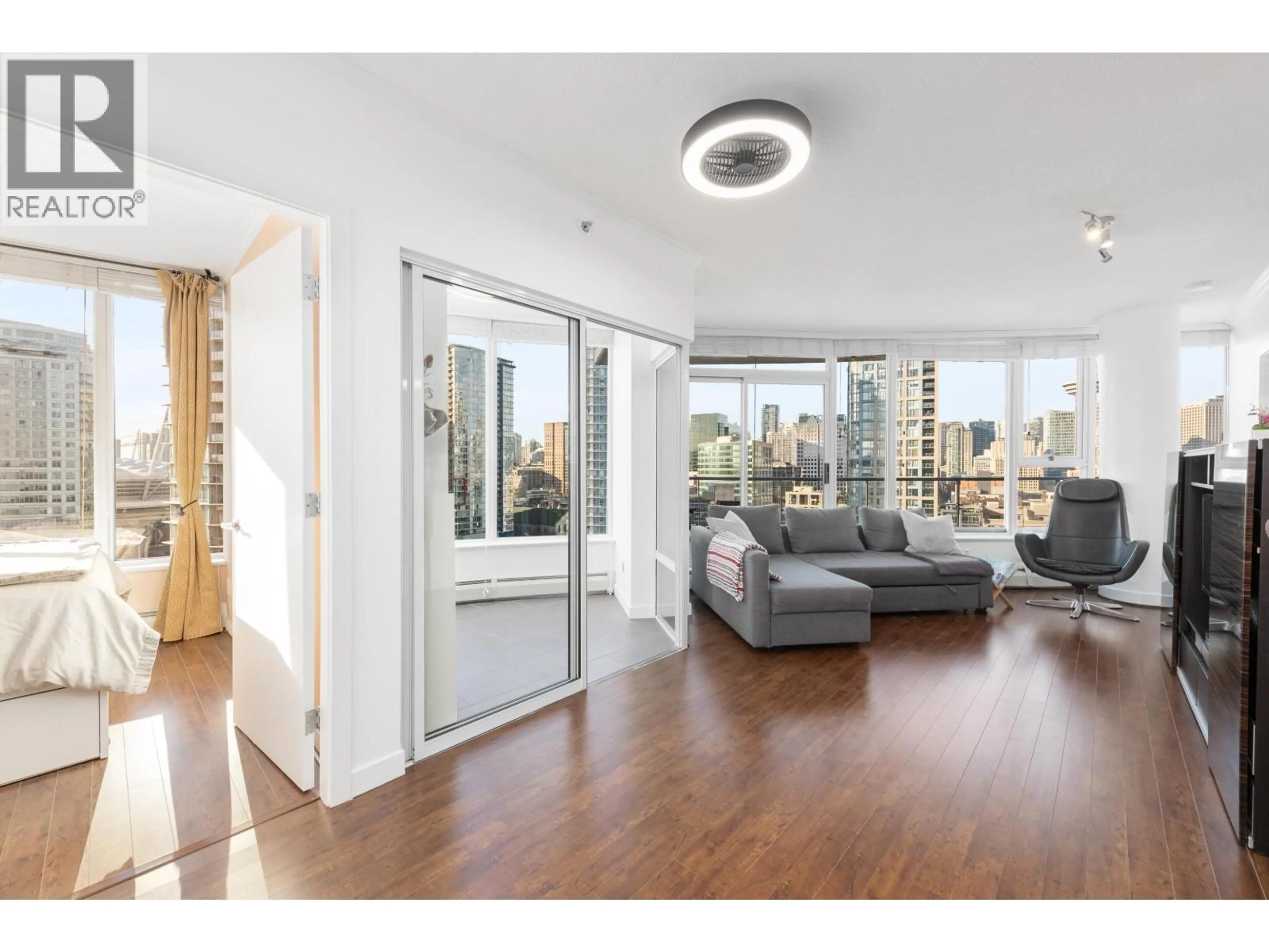 Unknown for 2203 - 58 KEEFER PLACE, Vancouver British Columbia V6B0B8