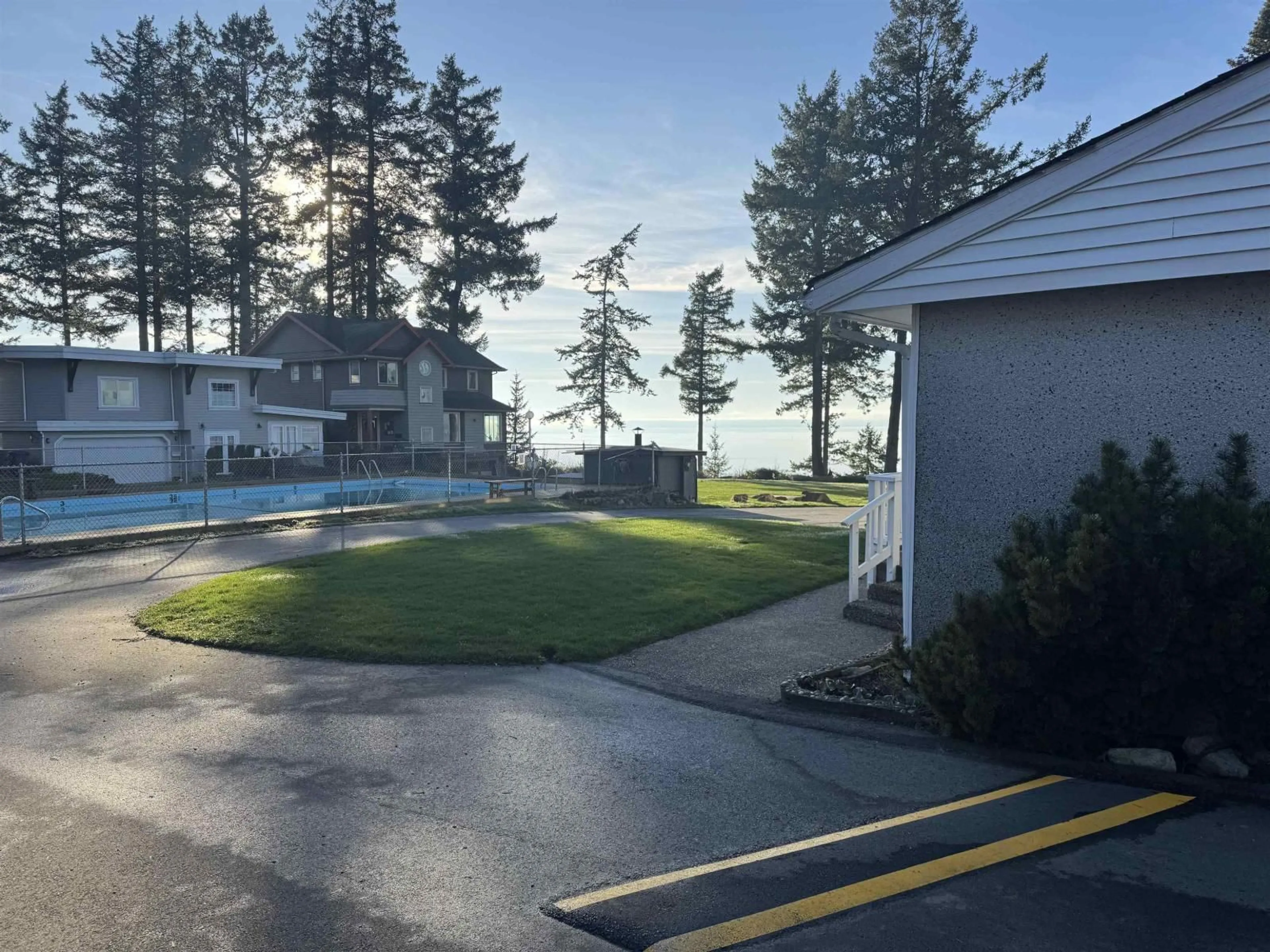A pic from outside/outdoor area/front of a property/back of a property/a pic from drone, water/lake/river/ocean view for 5 - 2250 CHRISTOPHERSON ROAD, Surrey British Columbia V4A3L3