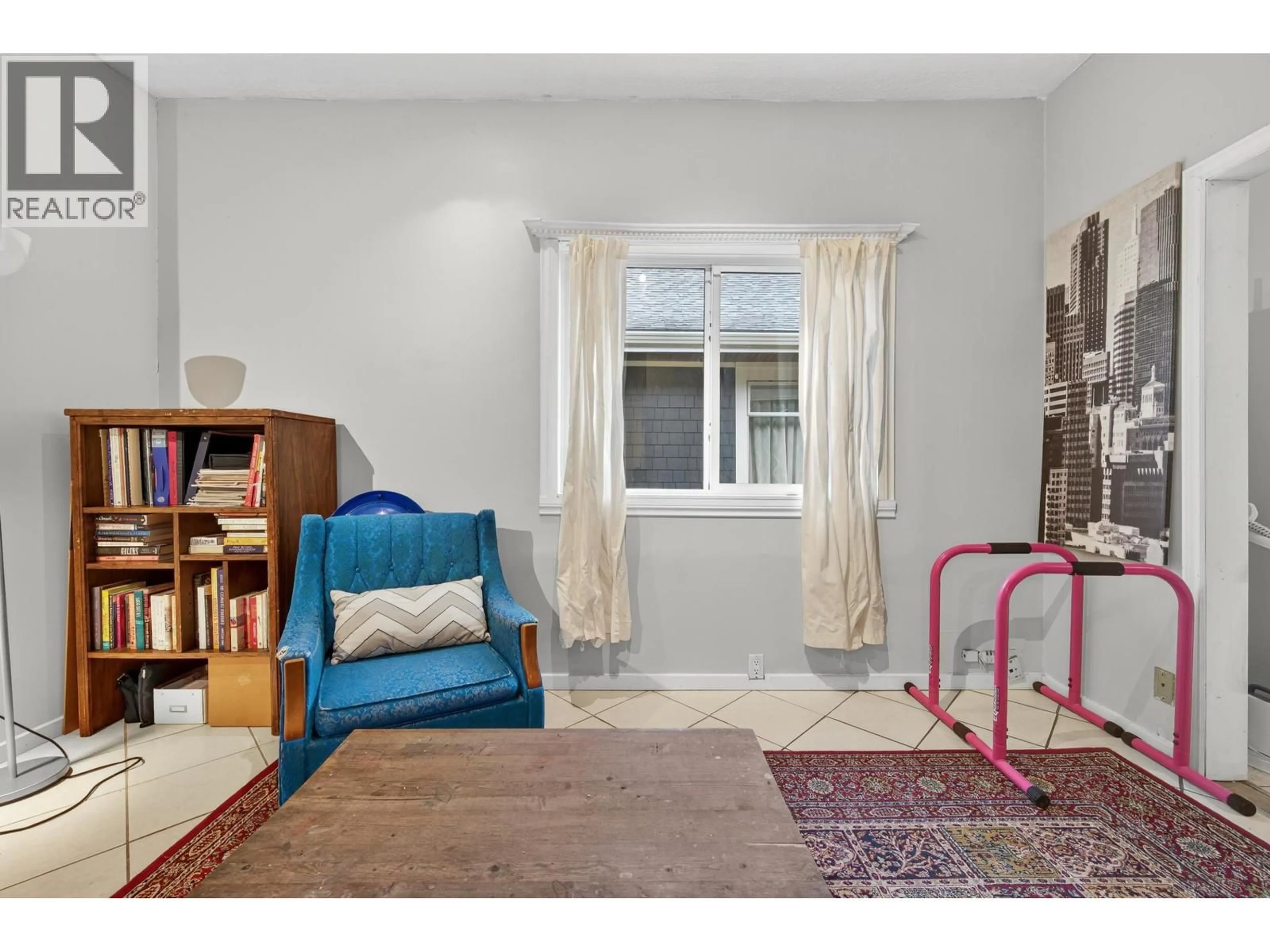 Living room with furniture, unknown for 3838 INVERNESS STREET, Vancouver British Columbia V5V4W2