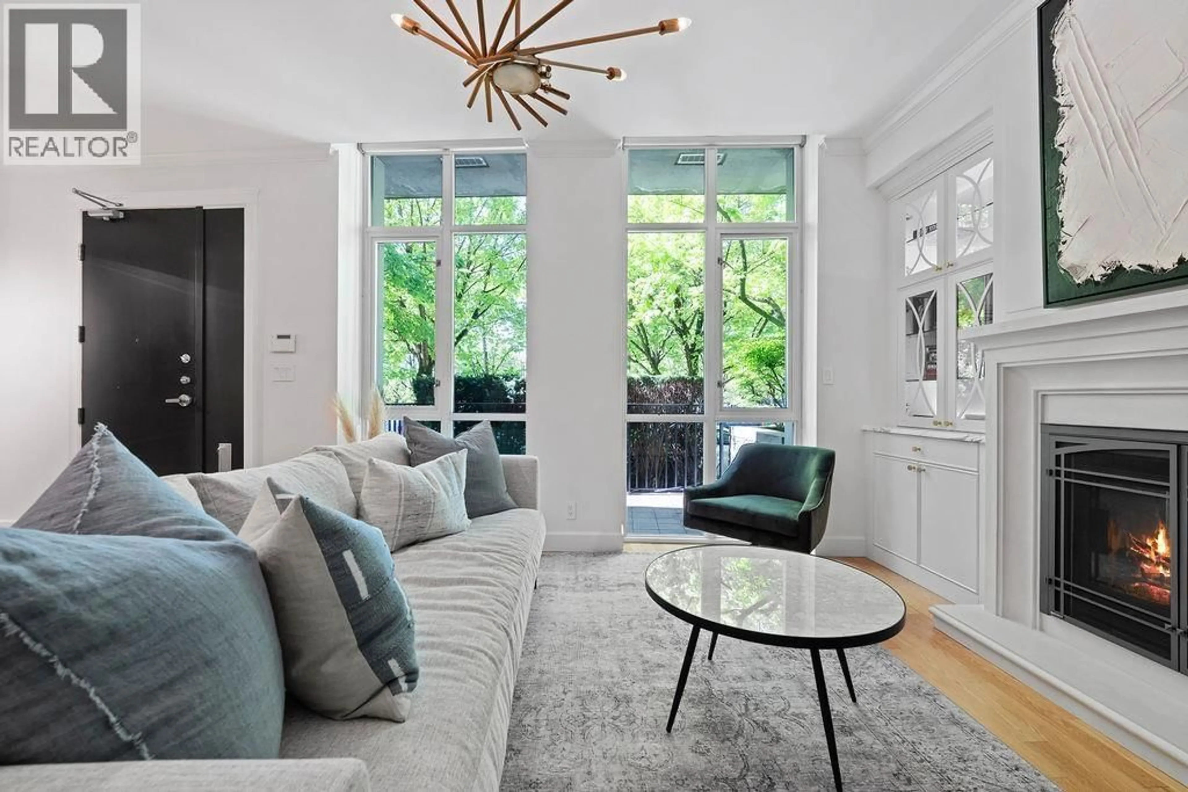 Living room with furniture, unknown for 471 BEACH CRESCENT, Vancouver British Columbia V6Z3B9